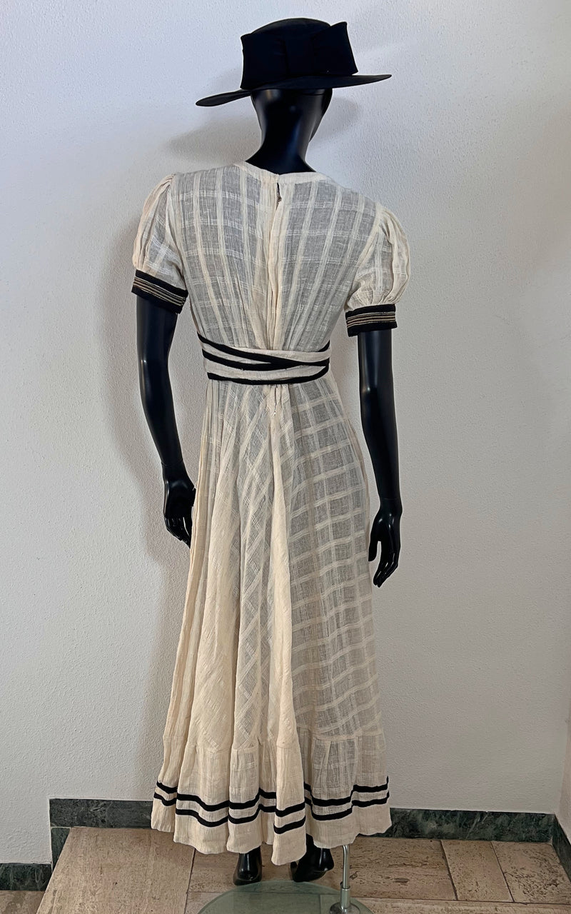 Vintage 70s Prairie Dress