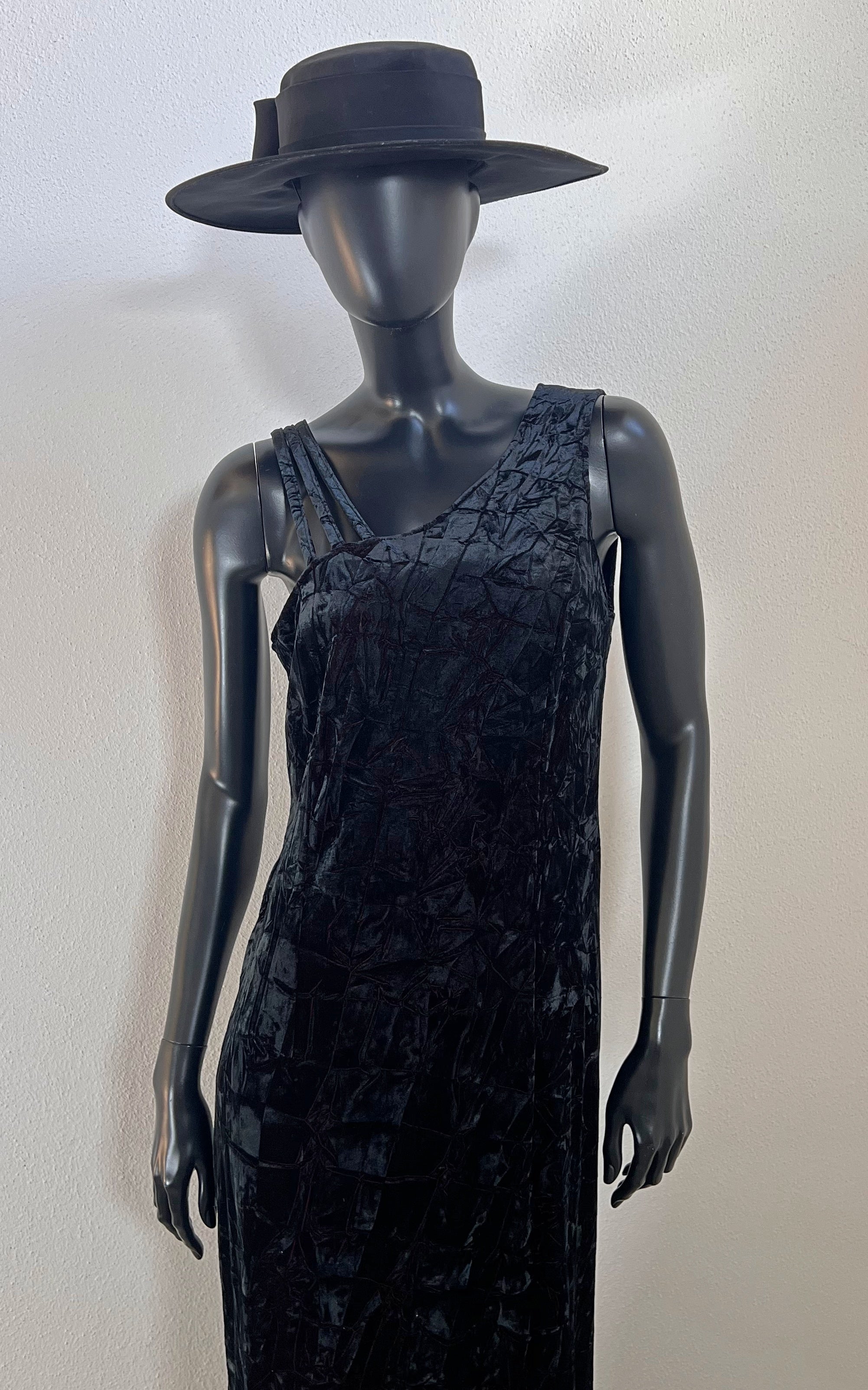 Vintage Y2K Velvet Dress