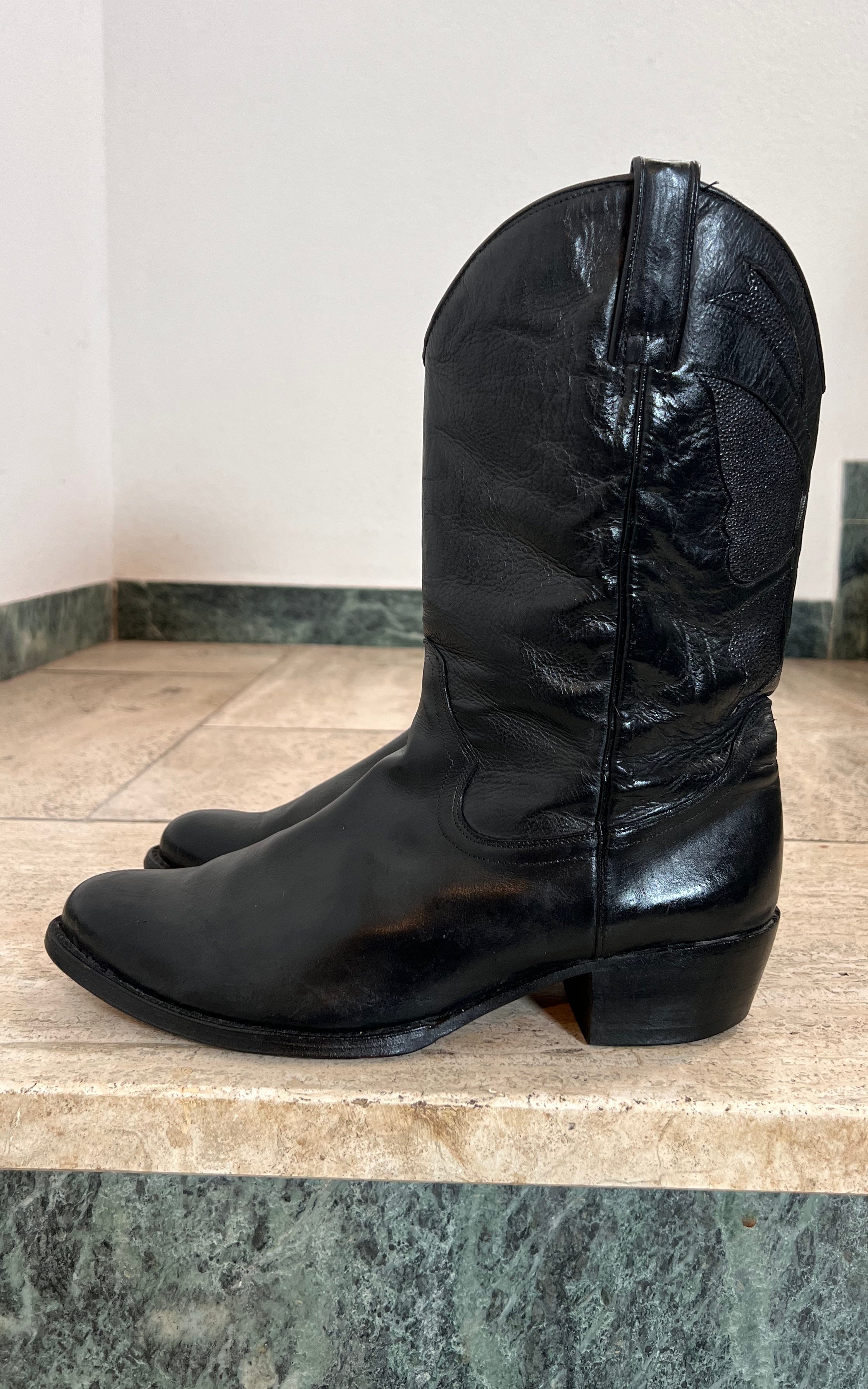 Vintage Tony Mora Butterfly Stingray Boots 41