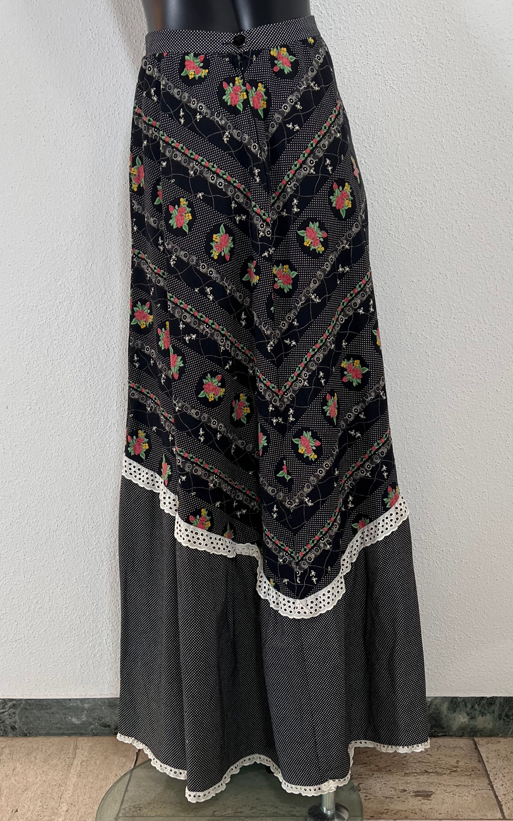 Vintage 70s Maxi Skirt