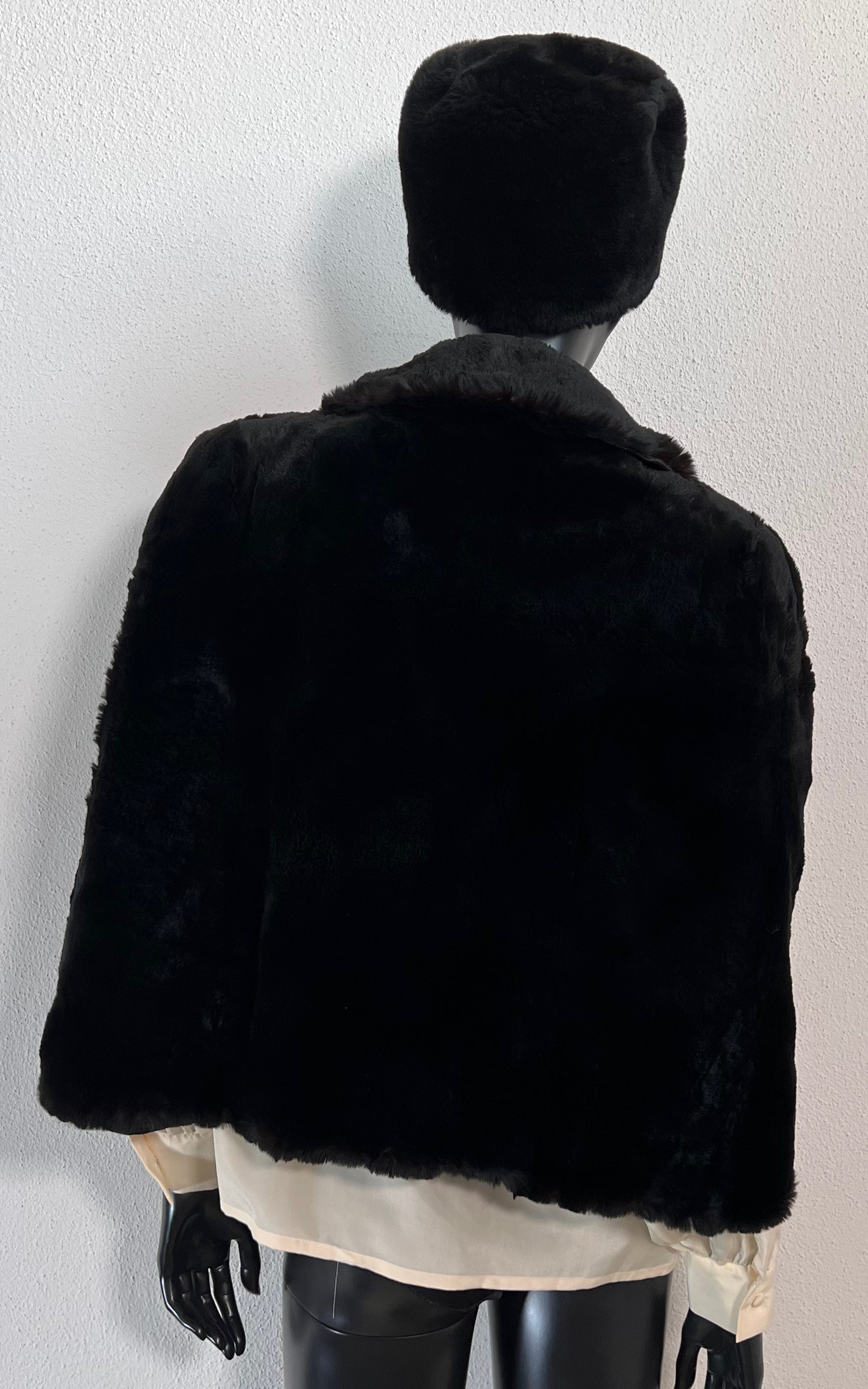 Vintage 40s Mink Cape