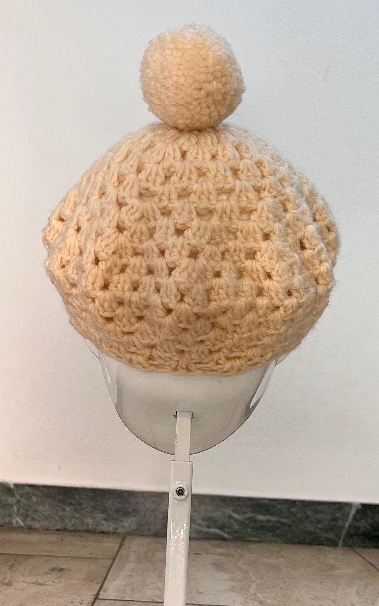 Vintage Crochet Pom Pom Beret