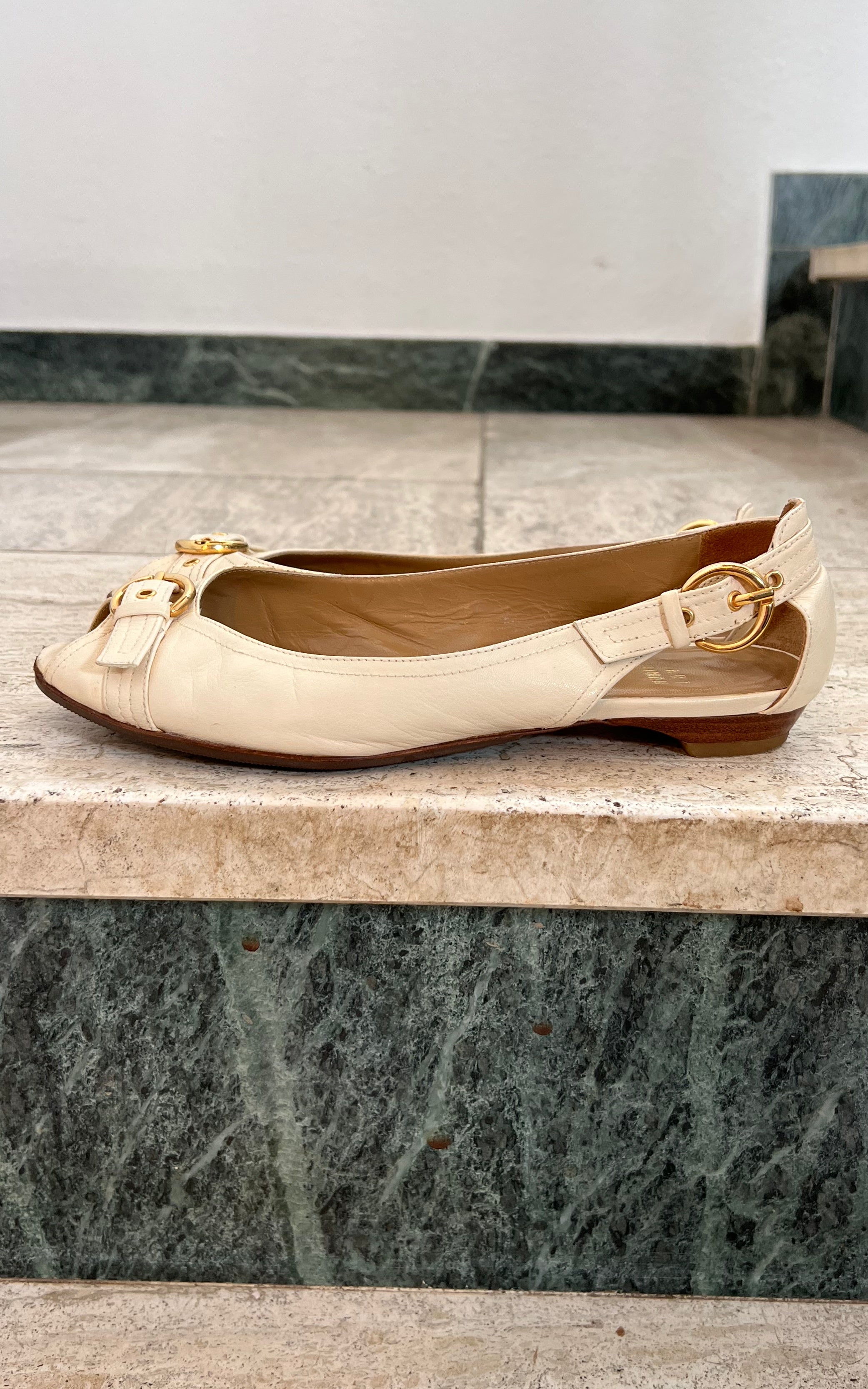Vintage Stuart Weitzmann Ballerinas 37