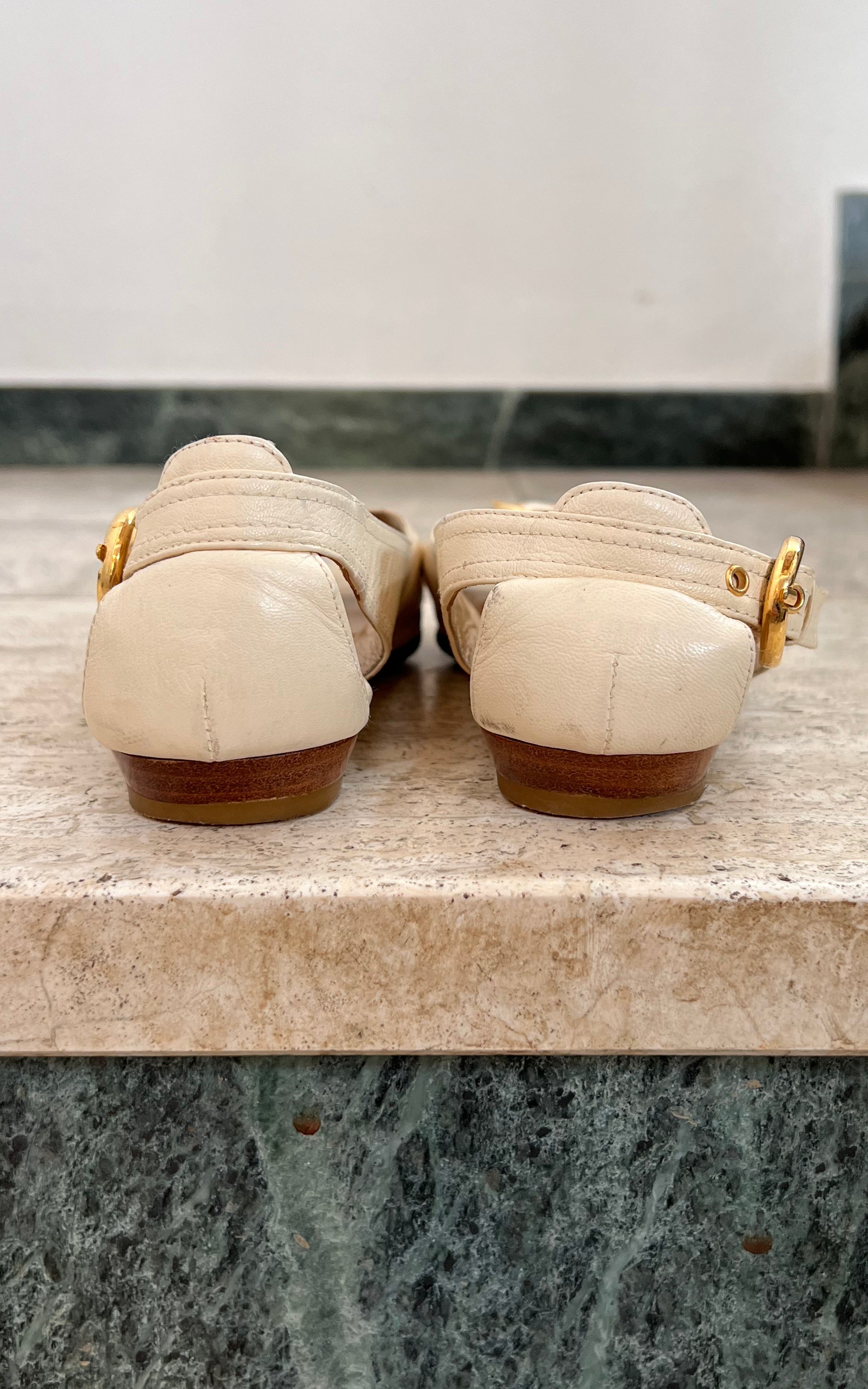 Vintage Stuart Weitzmann Ballerinas 37