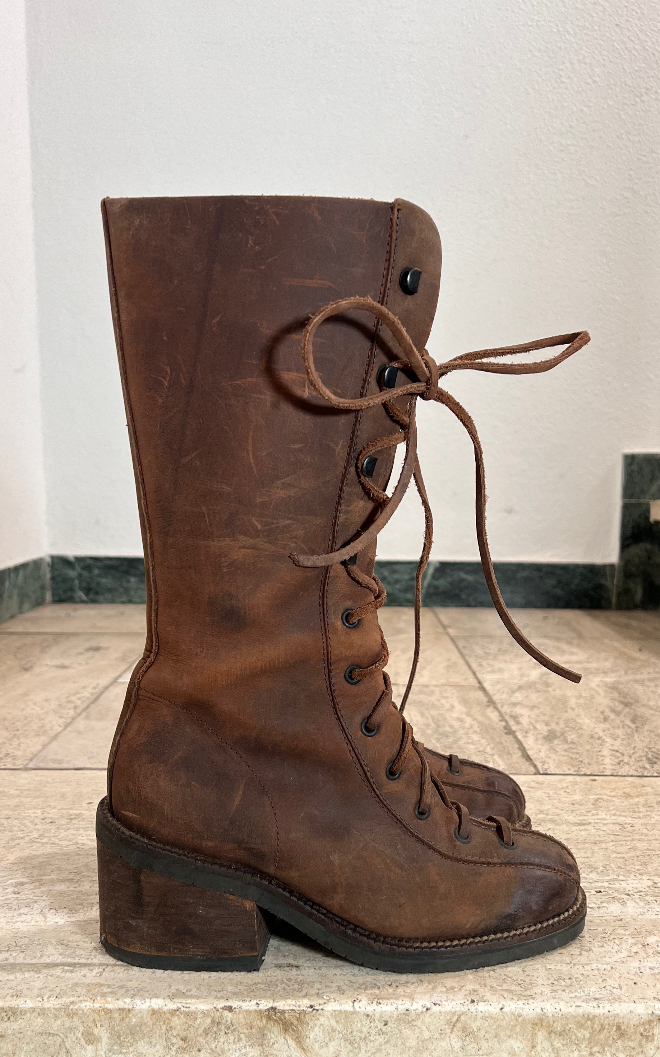 Vintage 90s Vita Mori Boots 37