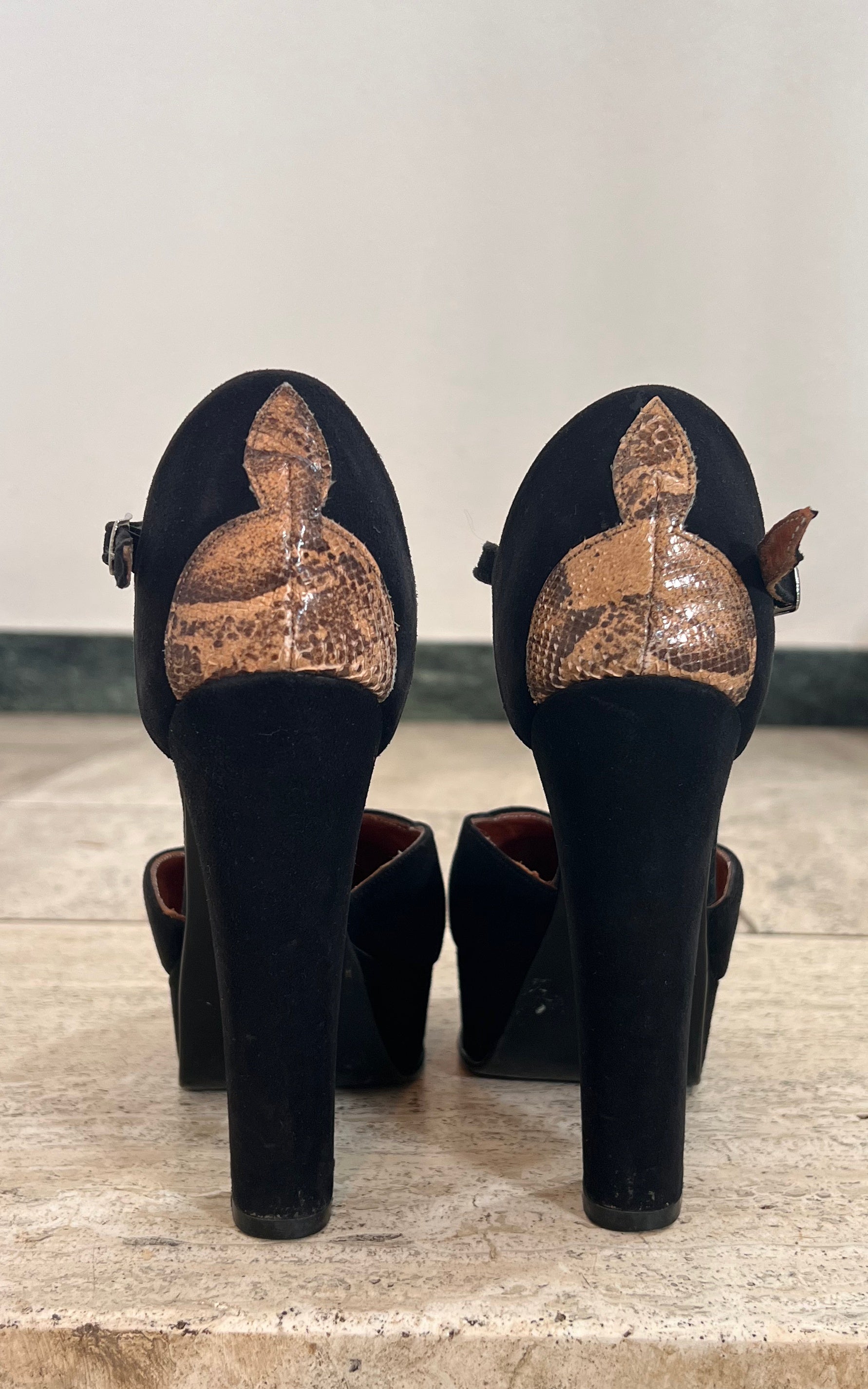 Vintage 70s Platform Heels 36