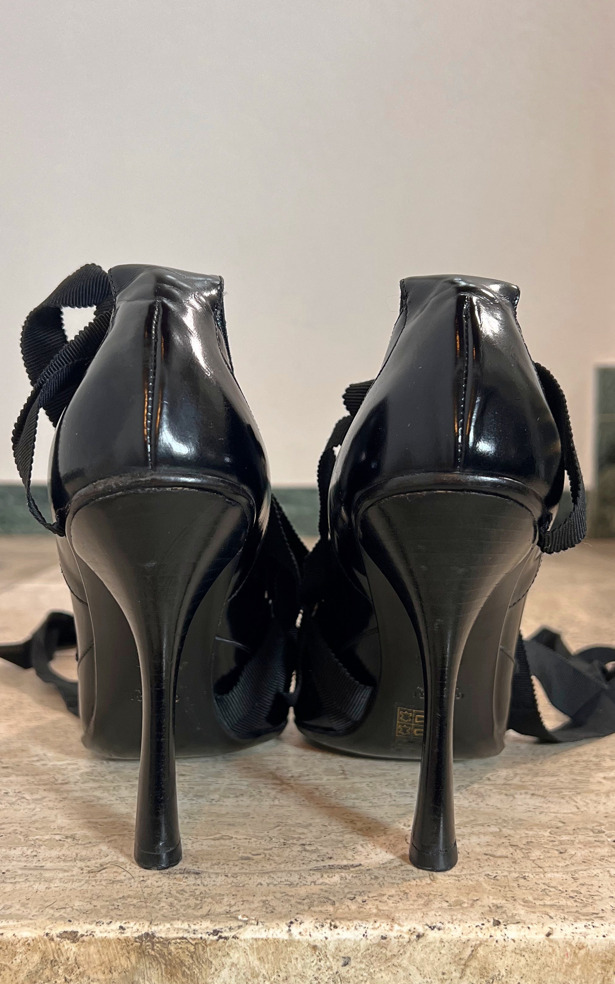 Vintage Fall 2002 Tom Ford for Gucci Heels 39