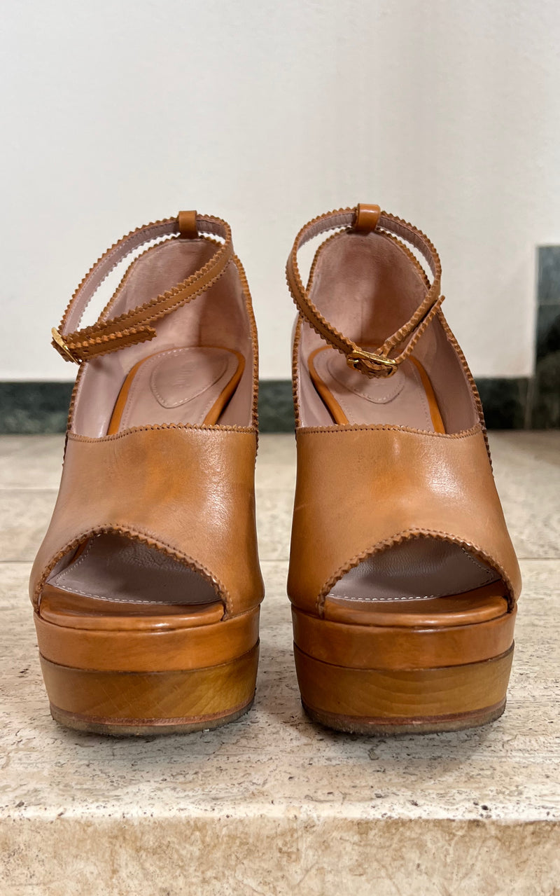 Chloe 2000 Wooden Heel Clogs 39