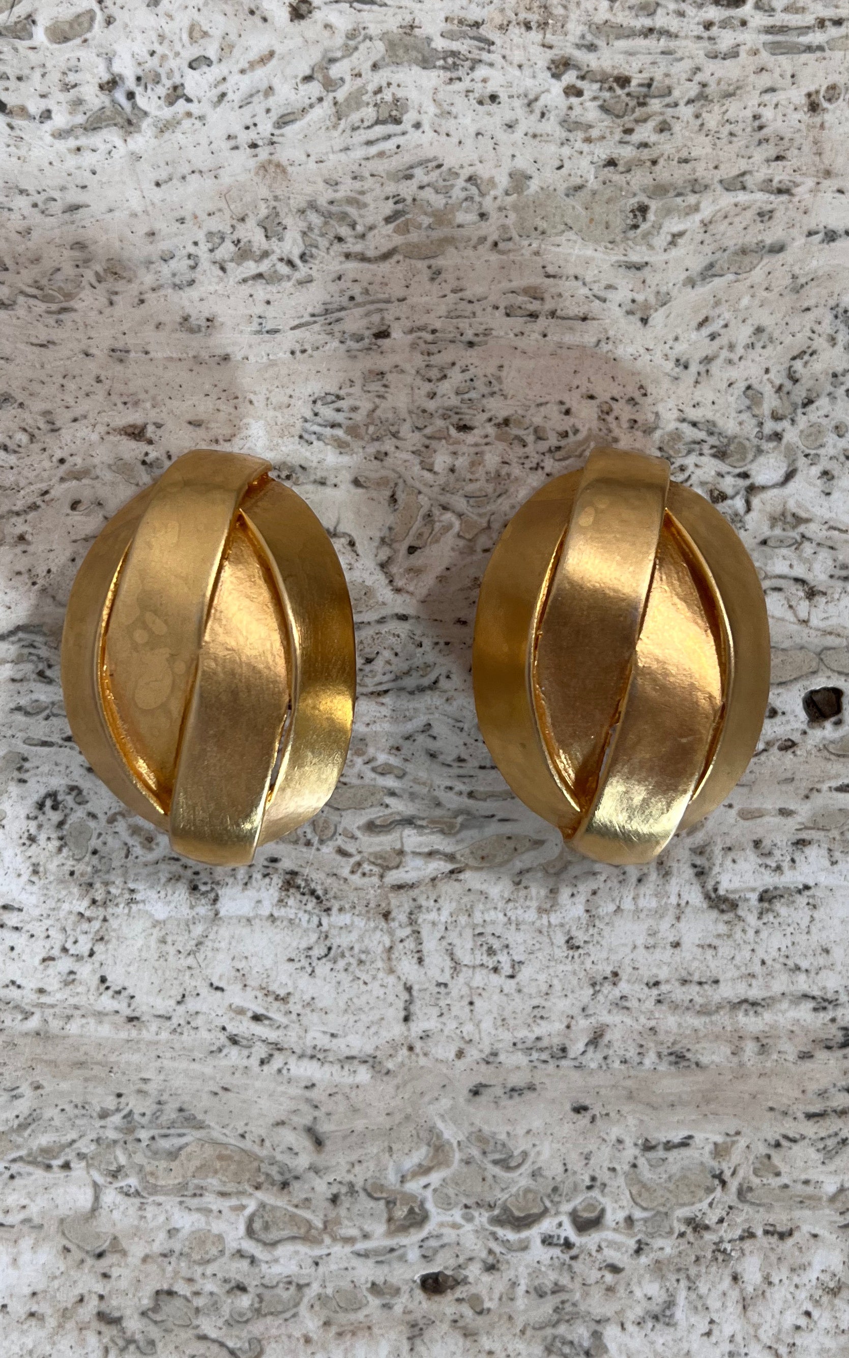 Vintage Big 90s Clip Ons