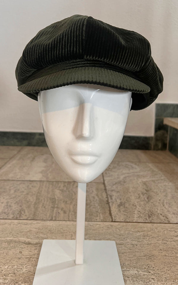 Cappello vintage da uomo verde scuro da fornaio