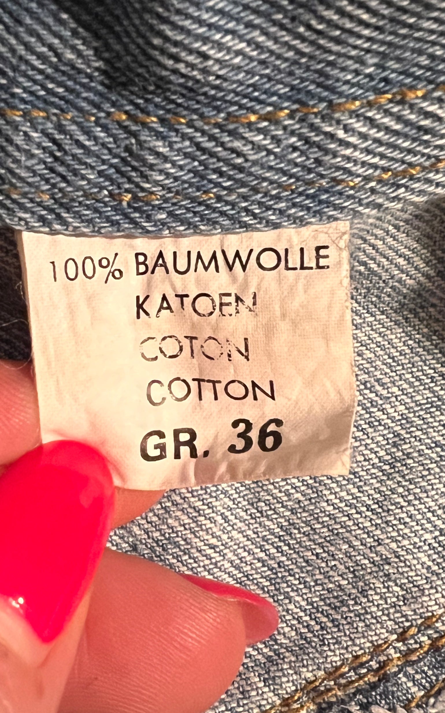 Vintage Highwaisted Denim Shorts