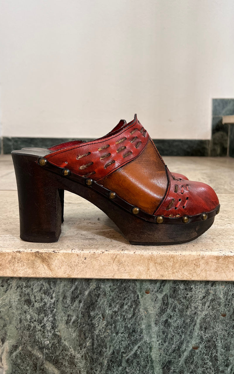 Vintage 70s Clogs 38