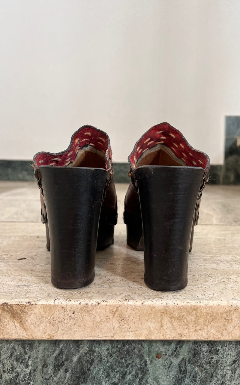 Vintage 70s Clogs 38