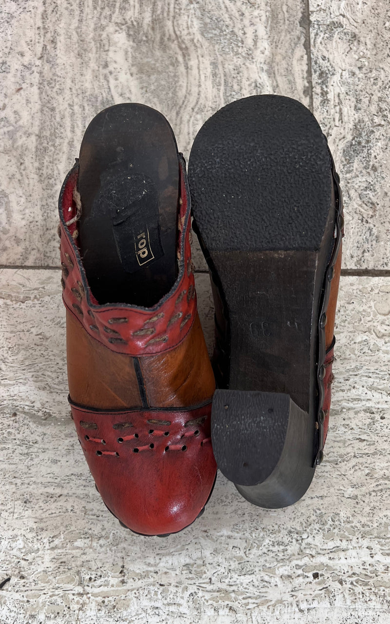 Vintage 70s Clogs 38