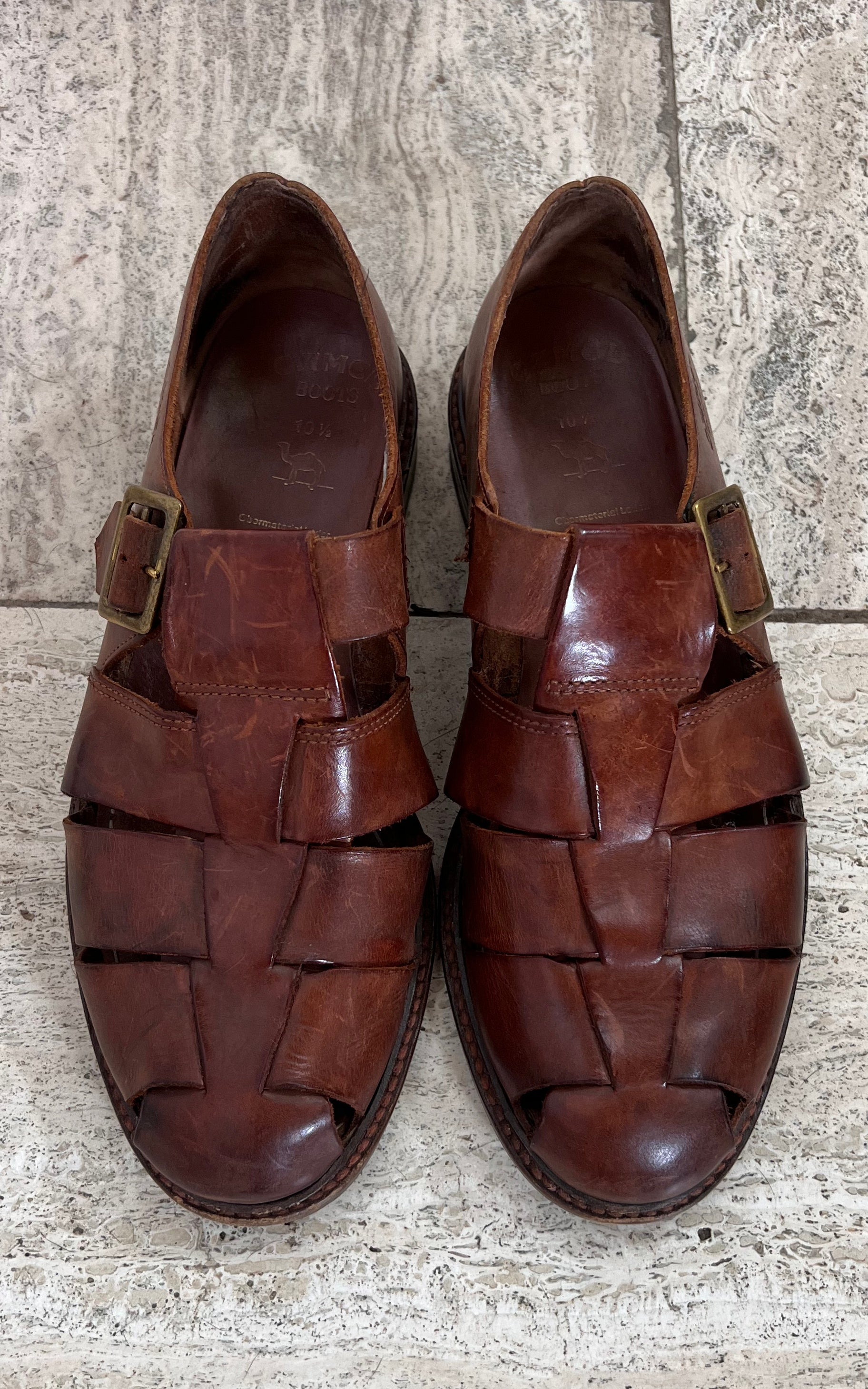 Vintage MENS Camel Sandals 45