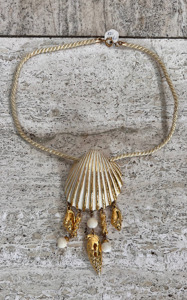 Vintage Mussel Necklace