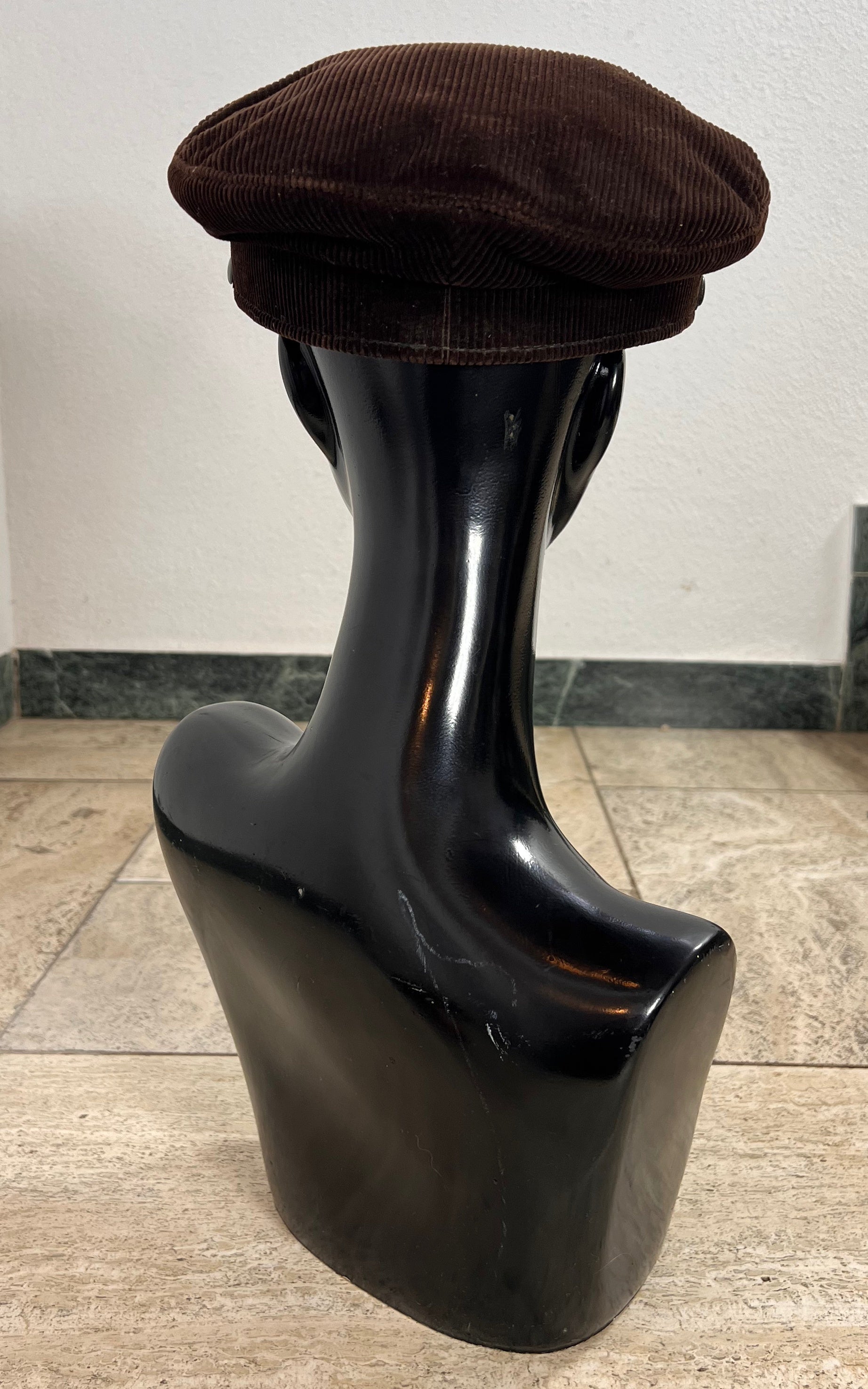 Vintage Corduroy Berlin Bär Hat