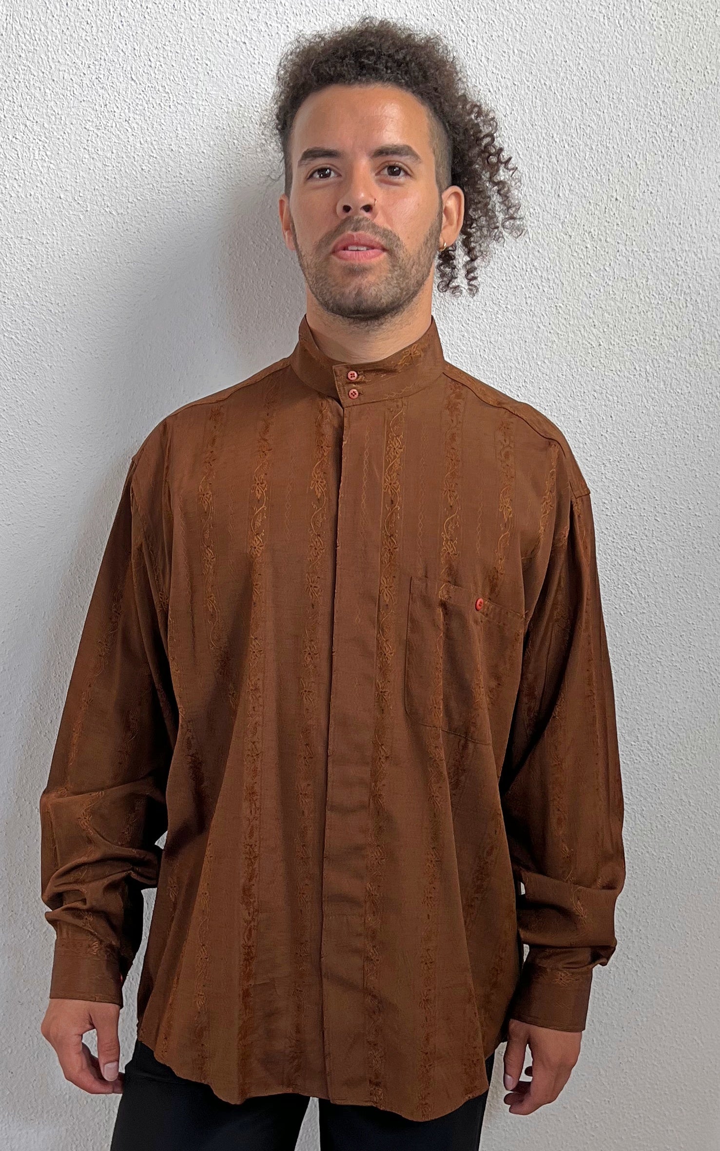 Vintage MENS Button Down Shirt