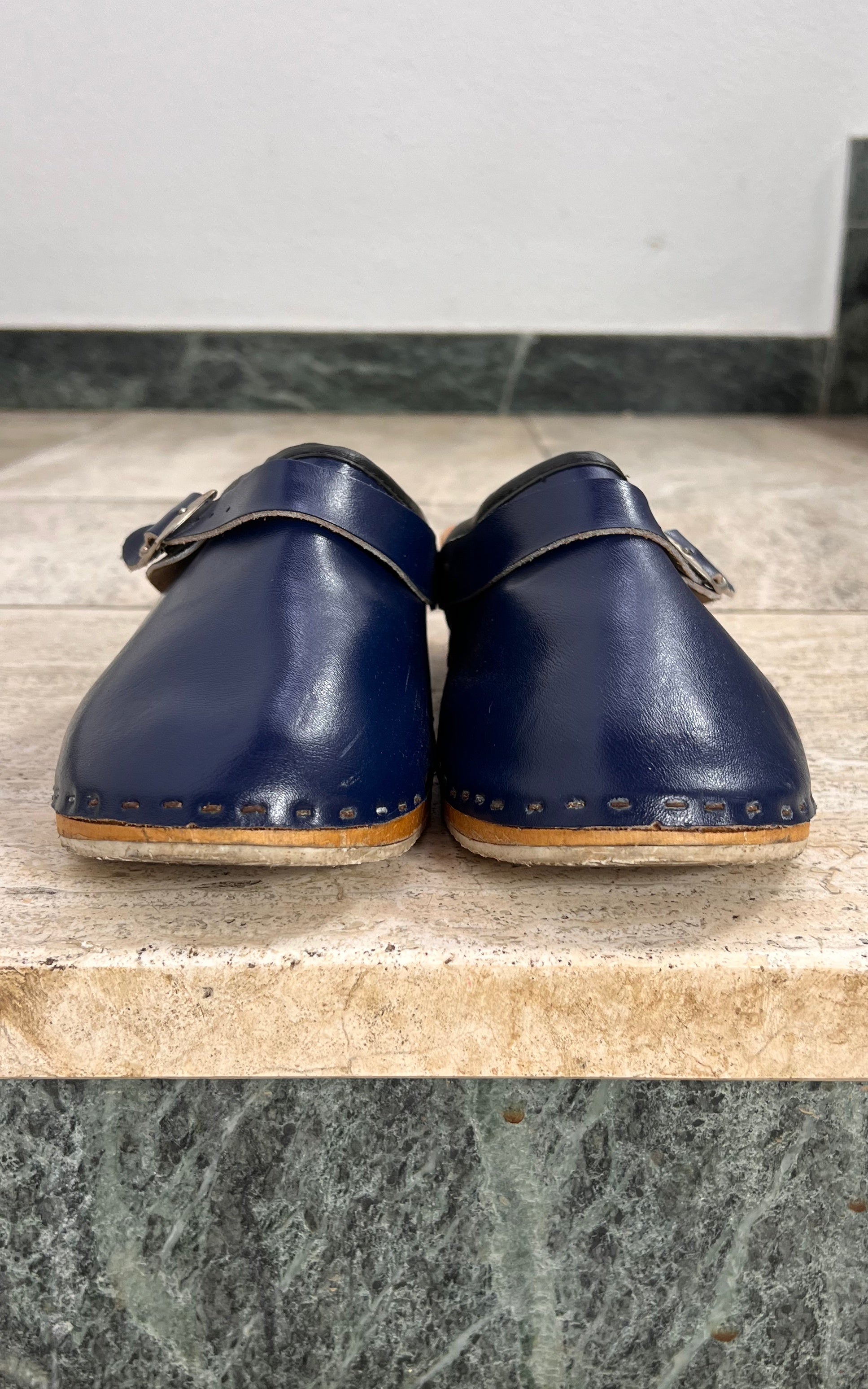 Vintage Navy 70s Clogs 41