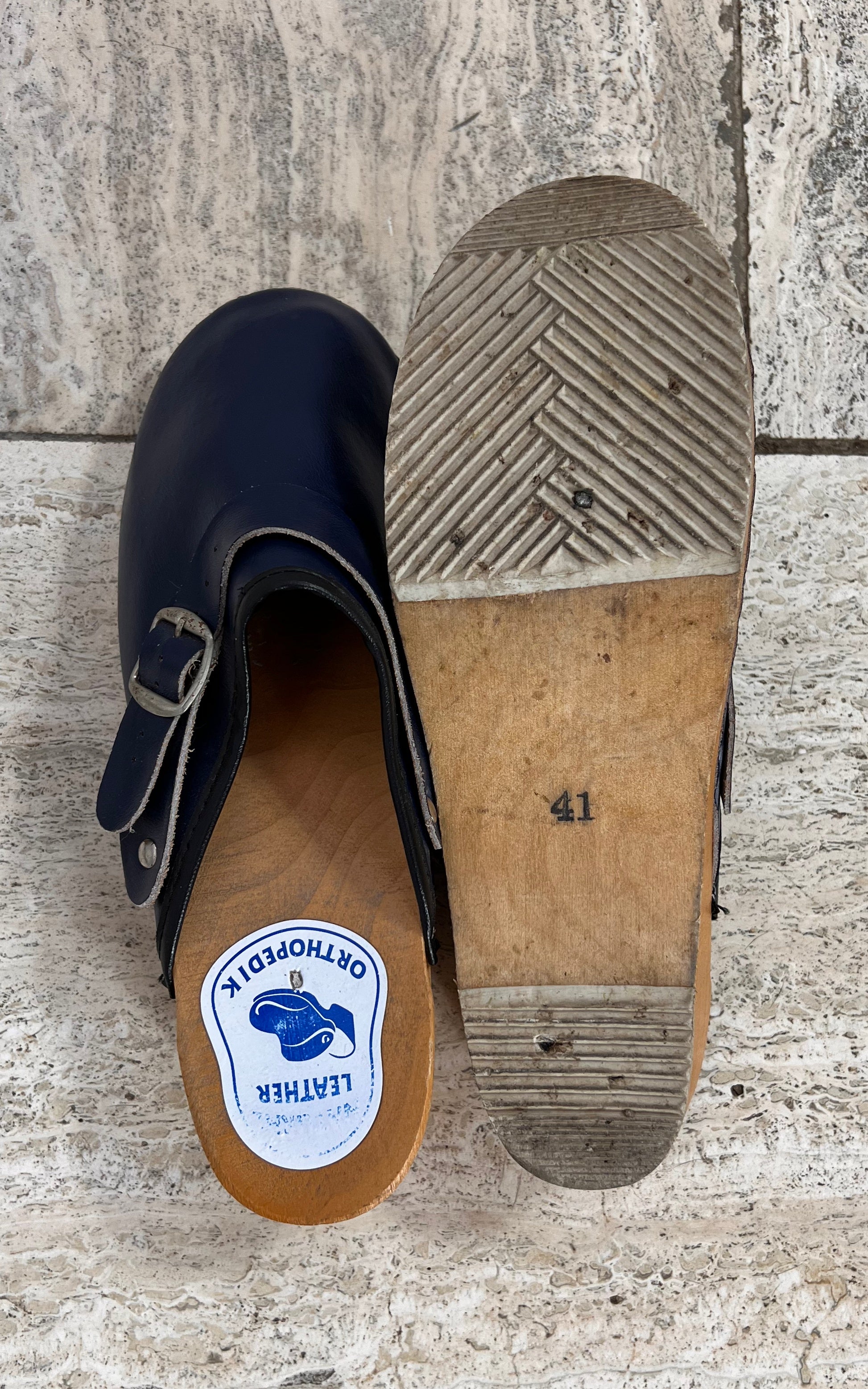 Vintage Navy 70s Clogs 41