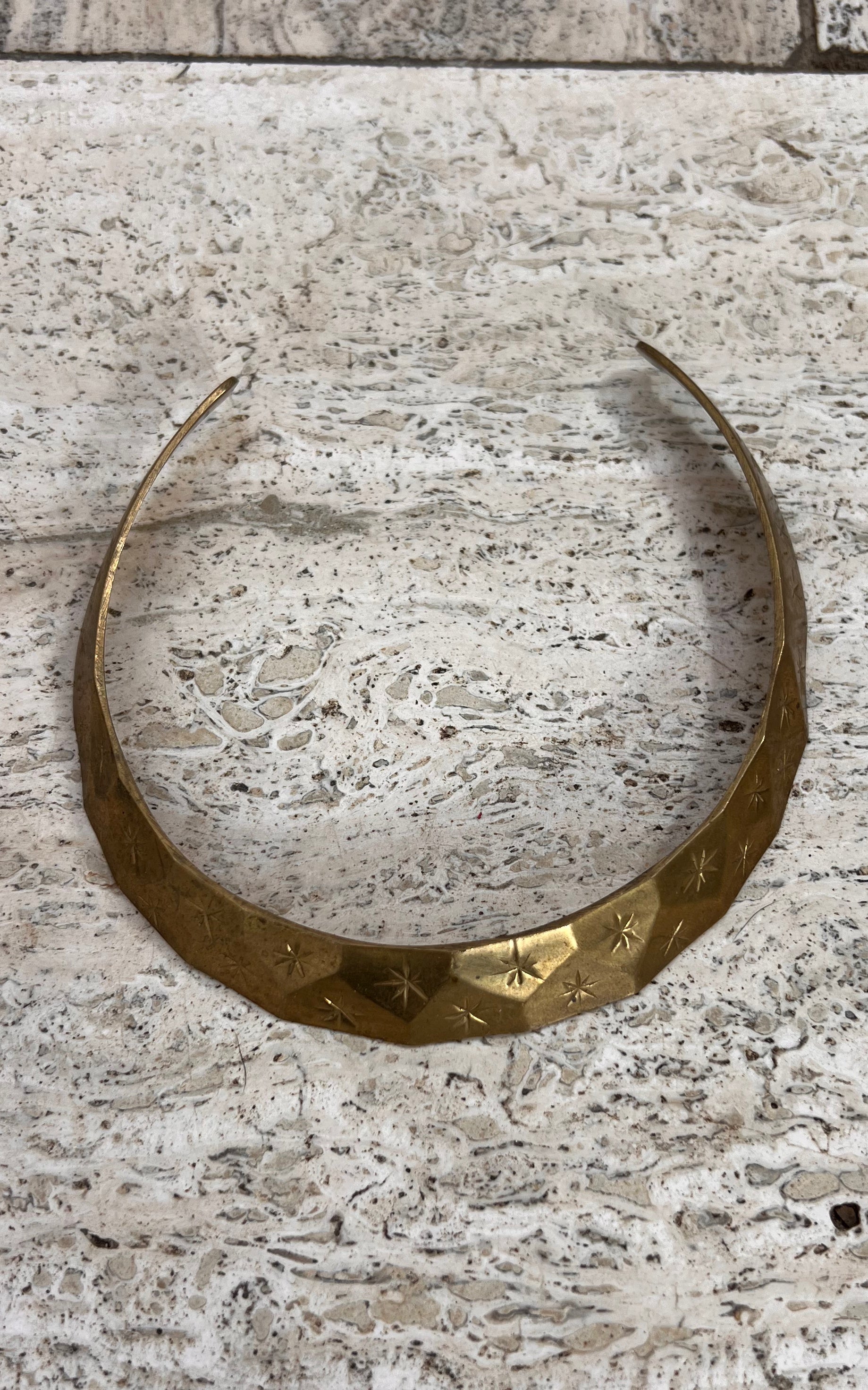 Vintage Collar Necklace - Starburst Engraved
