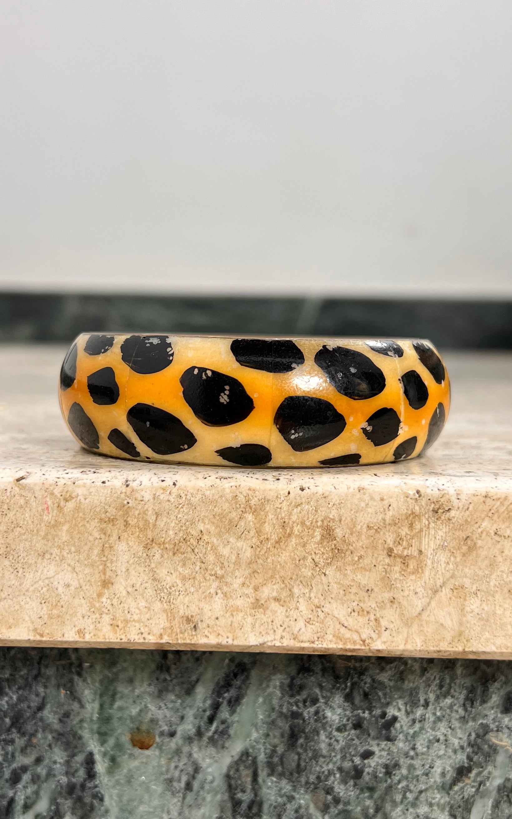 Vintage Indian Horn Leo Bangle