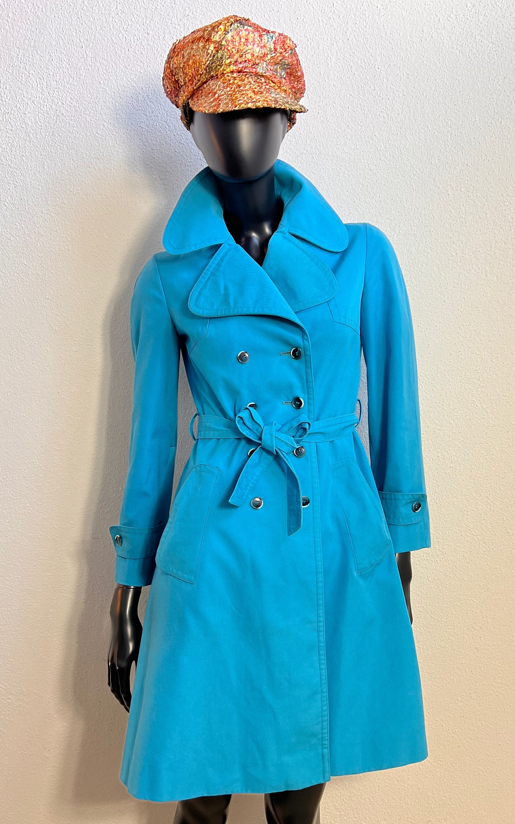Vintage 60s Turquoise Statement Coat