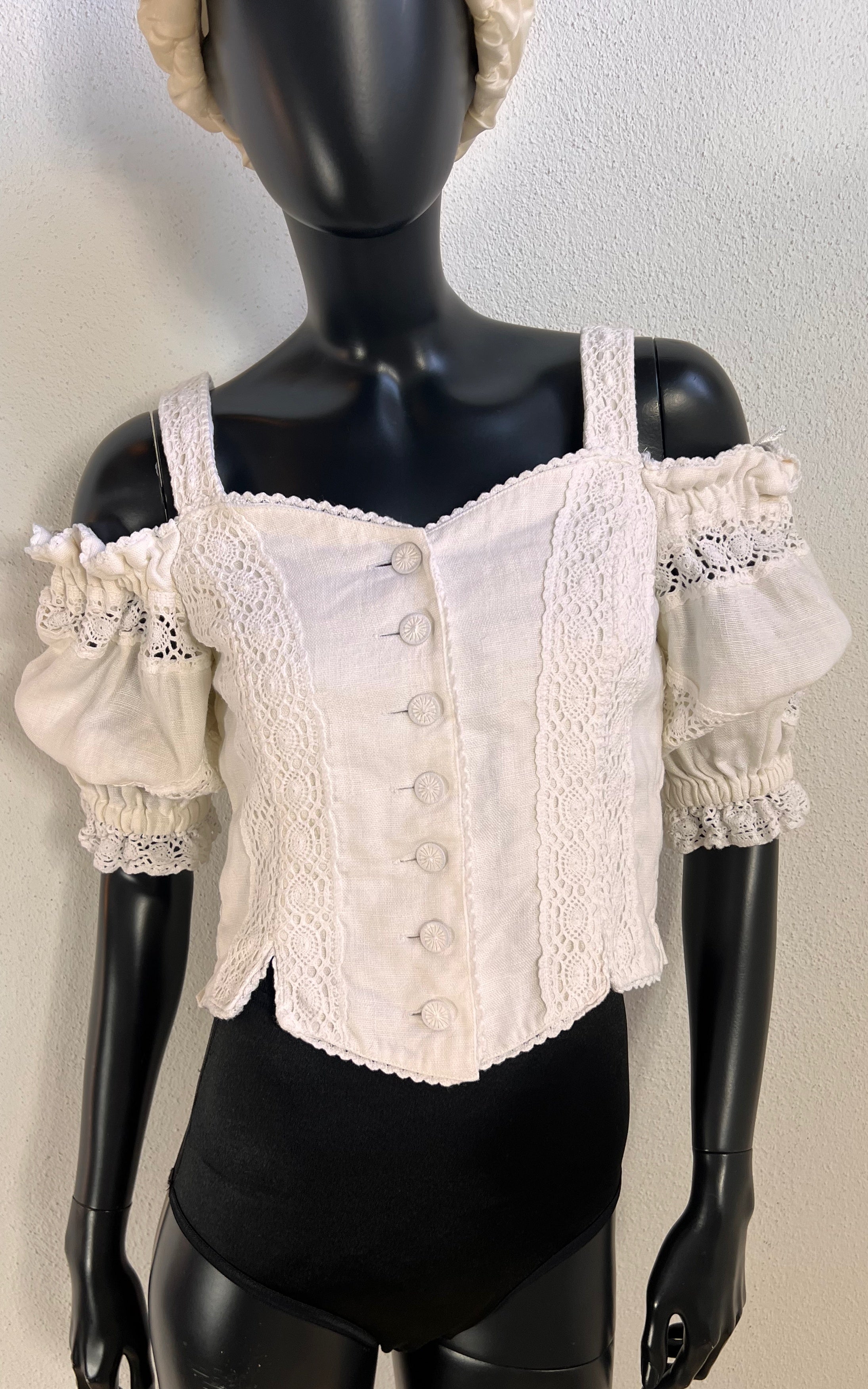 Vintage Lace Crop Blouse