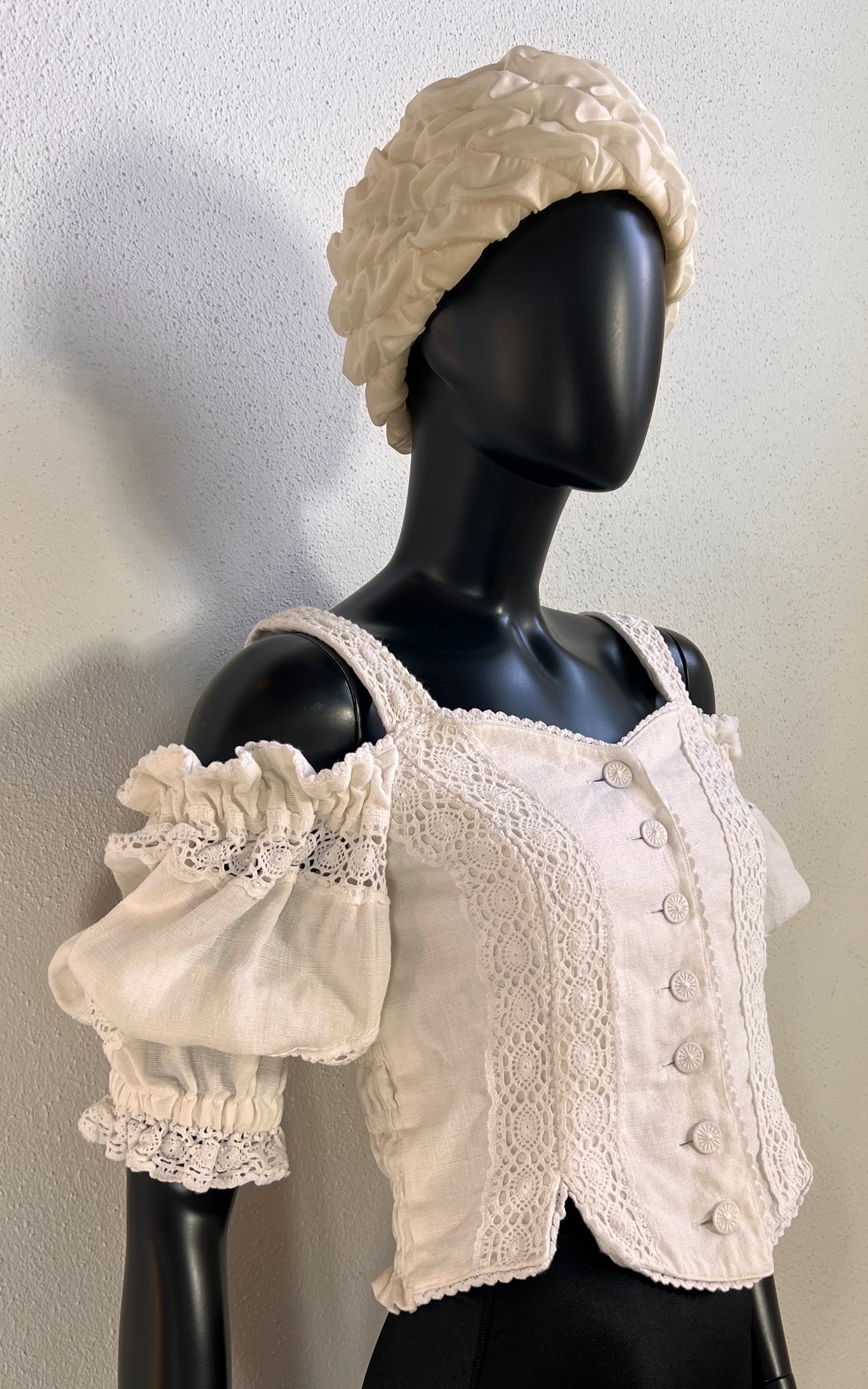 Vintage Lace Crop Blouse