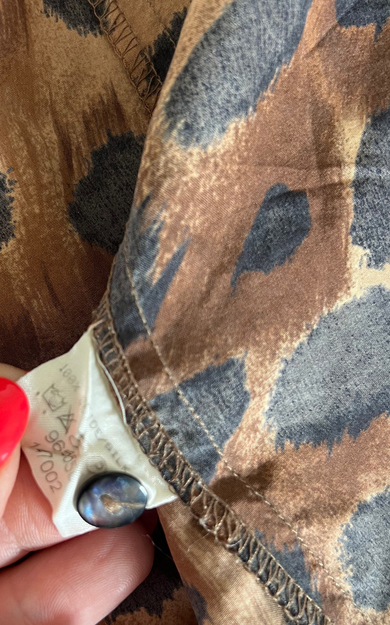 Vintage MENS Silk Leopard Button Down Shirt