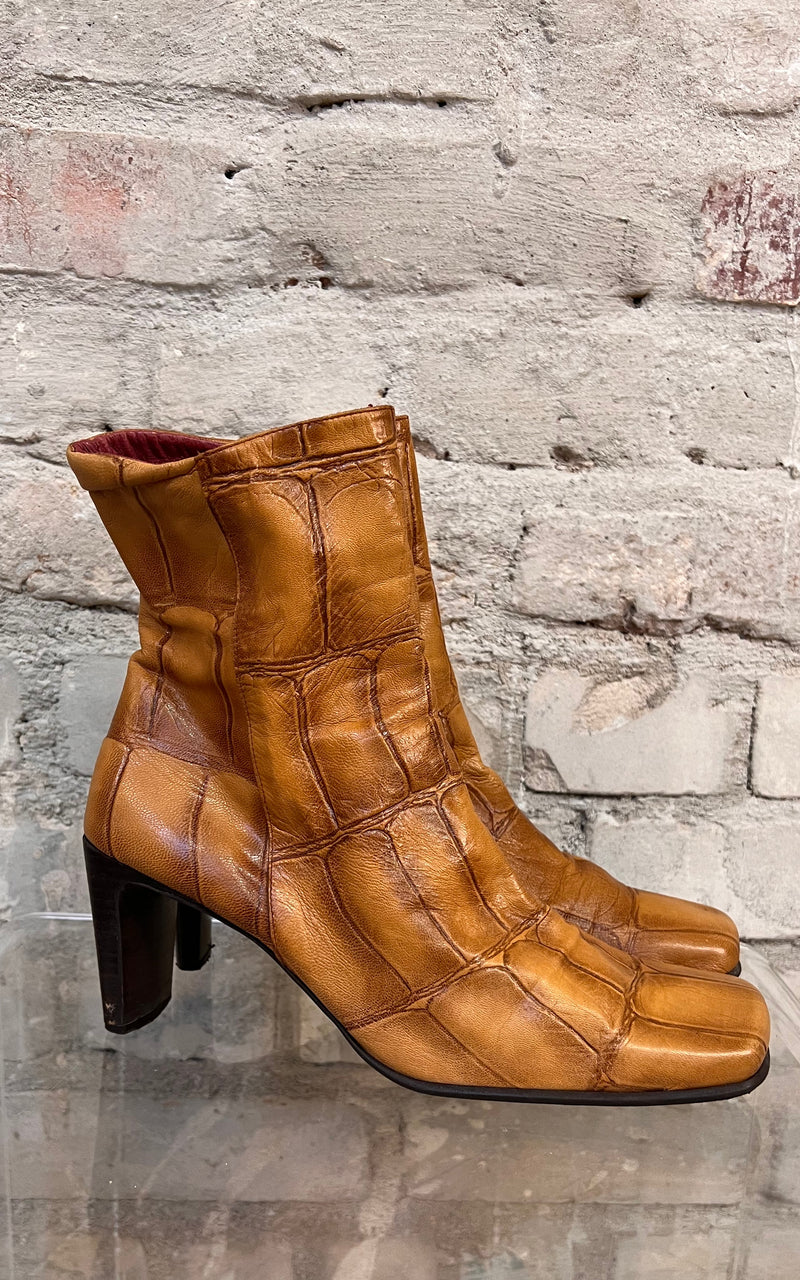 Vintage Y2K Boots 38