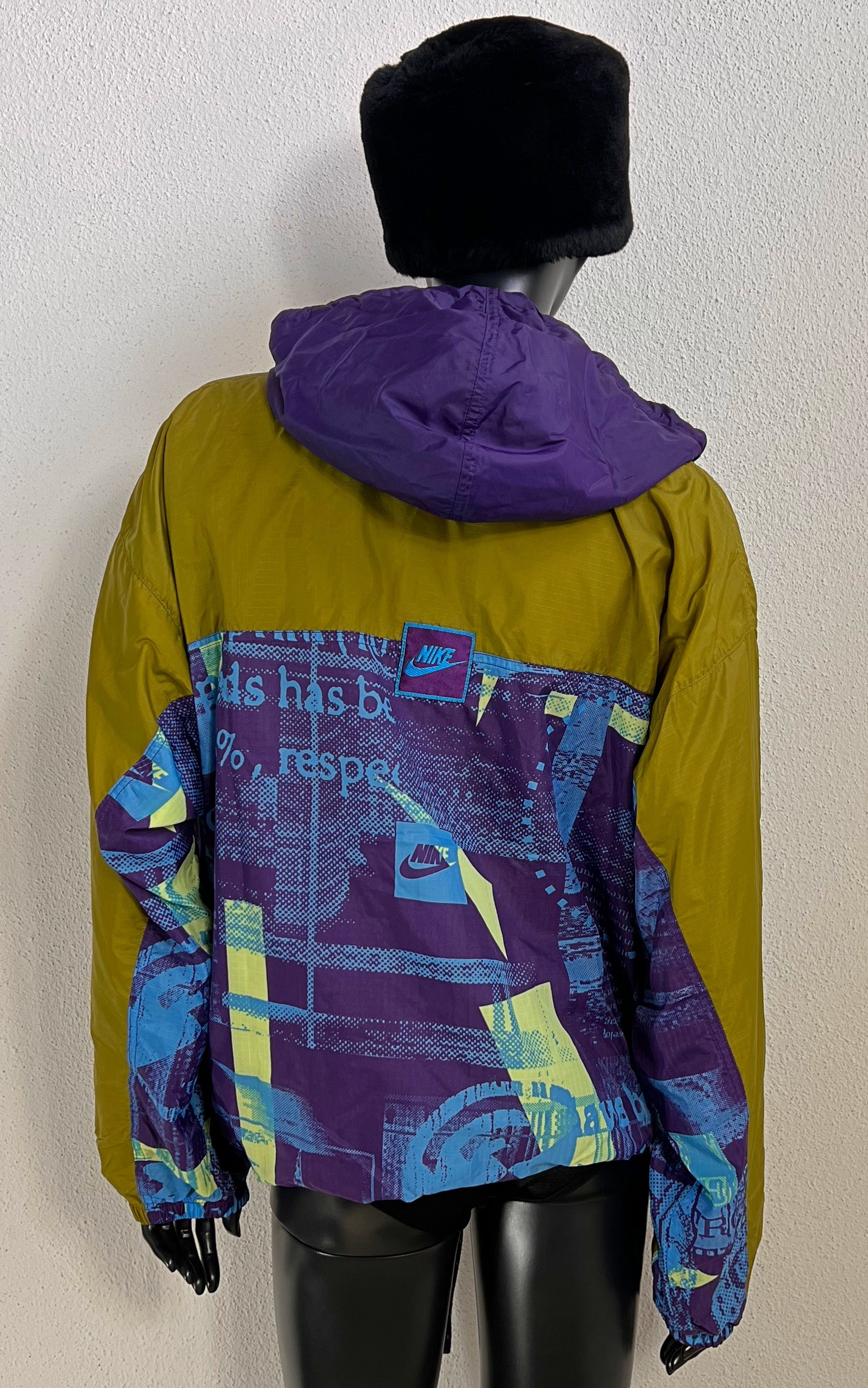 Vintage Y2K Nike Windbraker