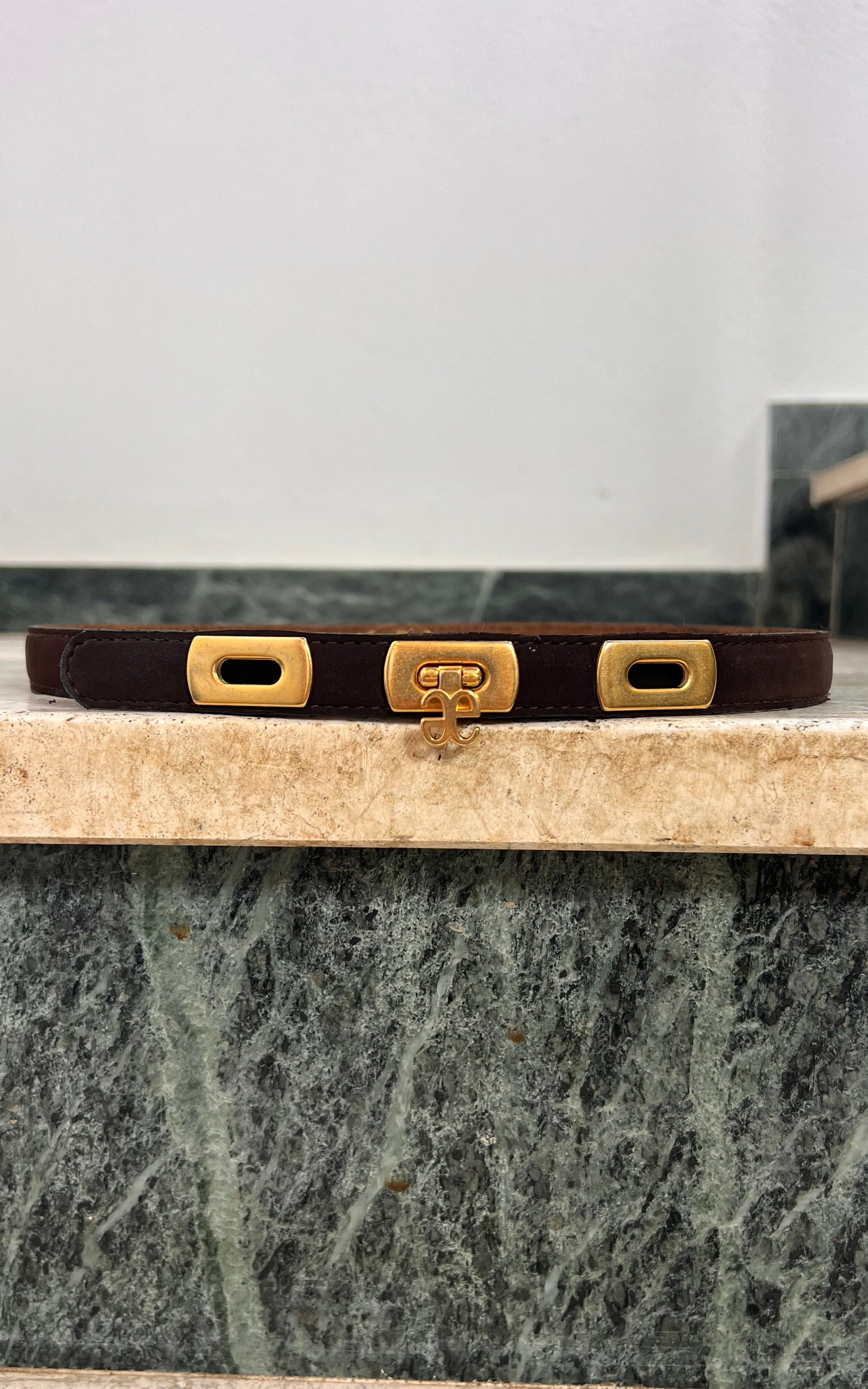 Vintage 90s Elegance Paris Darkbrown Skinny Suede Belt