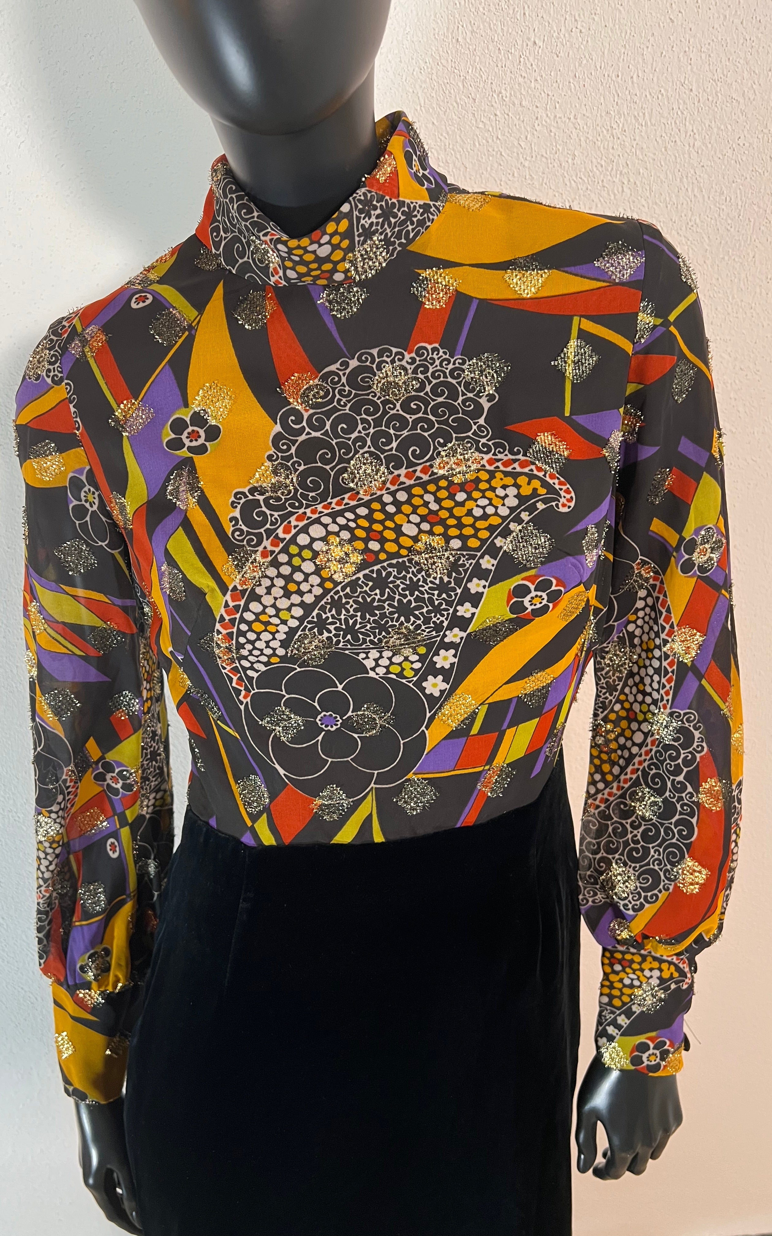 Abito psichedelico in velluto vintage anni '70