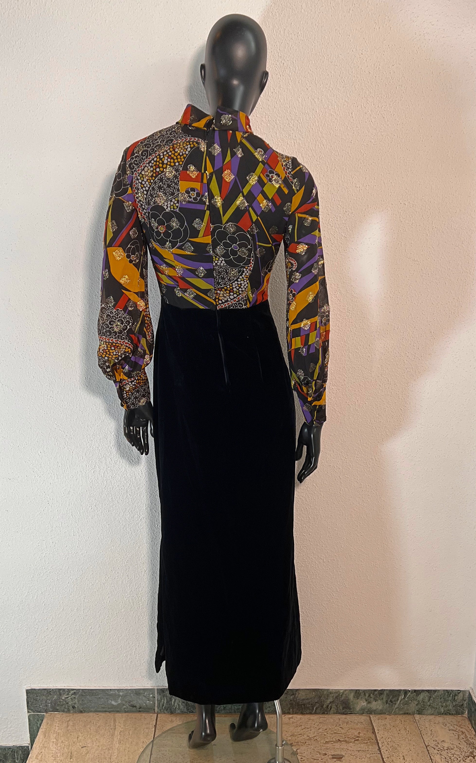 Abito psichedelico in velluto vintage anni '70