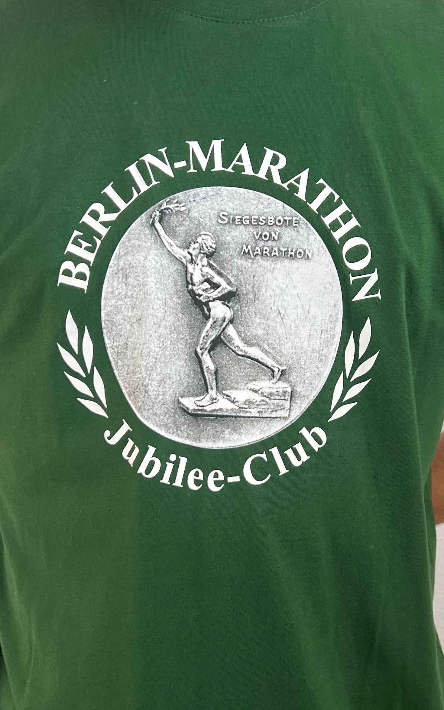 Vintage MENS Berlin Marathon Club Tee