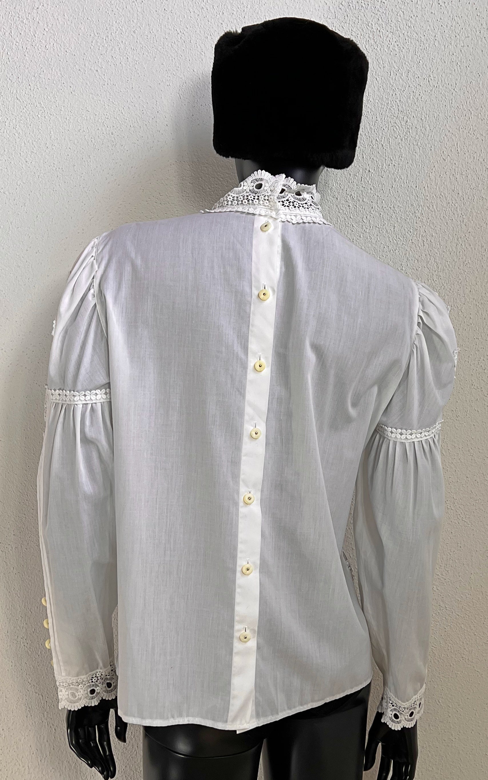 Vintage 80s Cris-Devi Lace Blouse