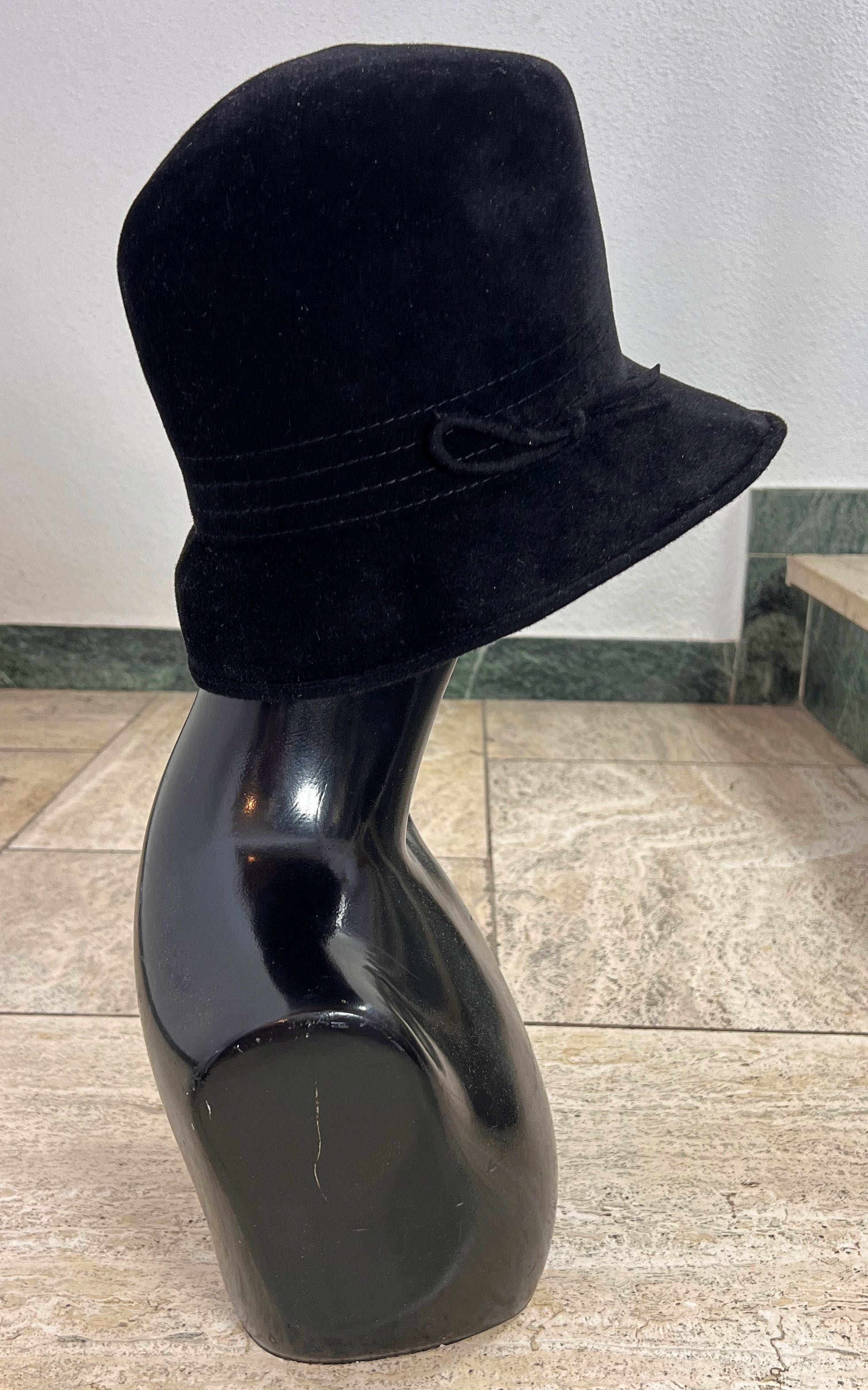 Vintage 70s Black Floppy Hat