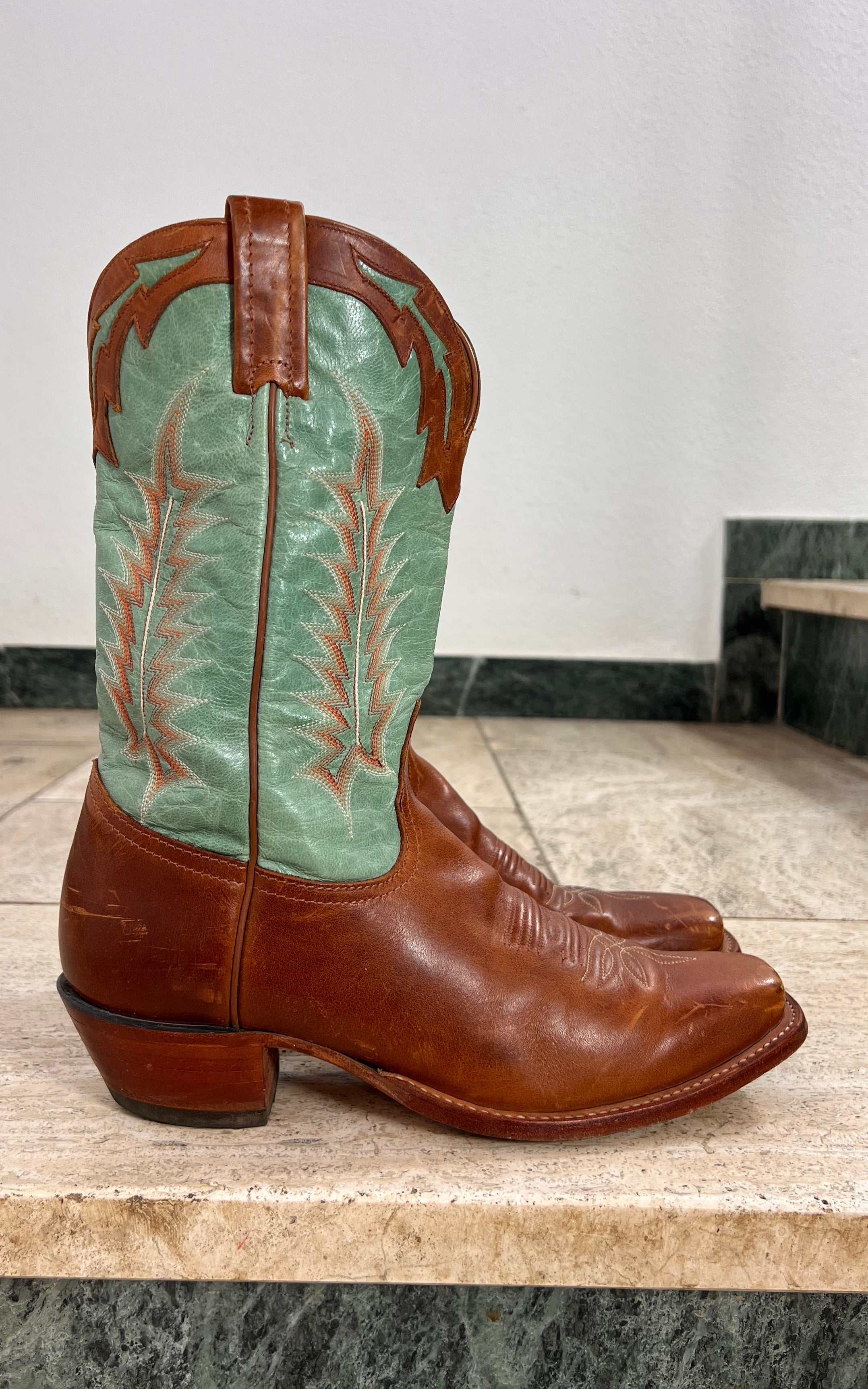 Vintage Tony Lama Two-Tone Leather Cowboy Boots 39 – Made in USA