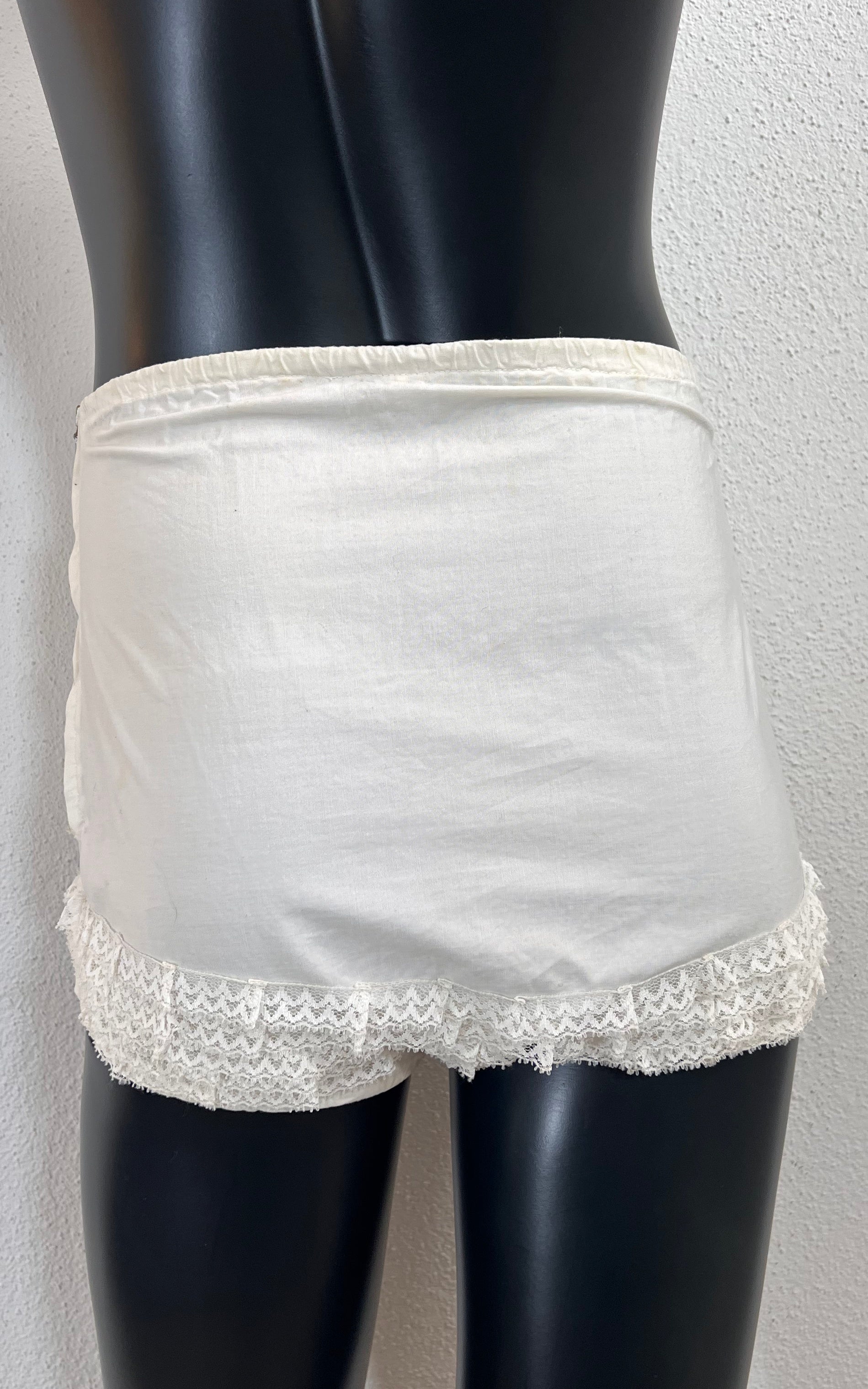Vintage Trigema Romanic Hot Pants