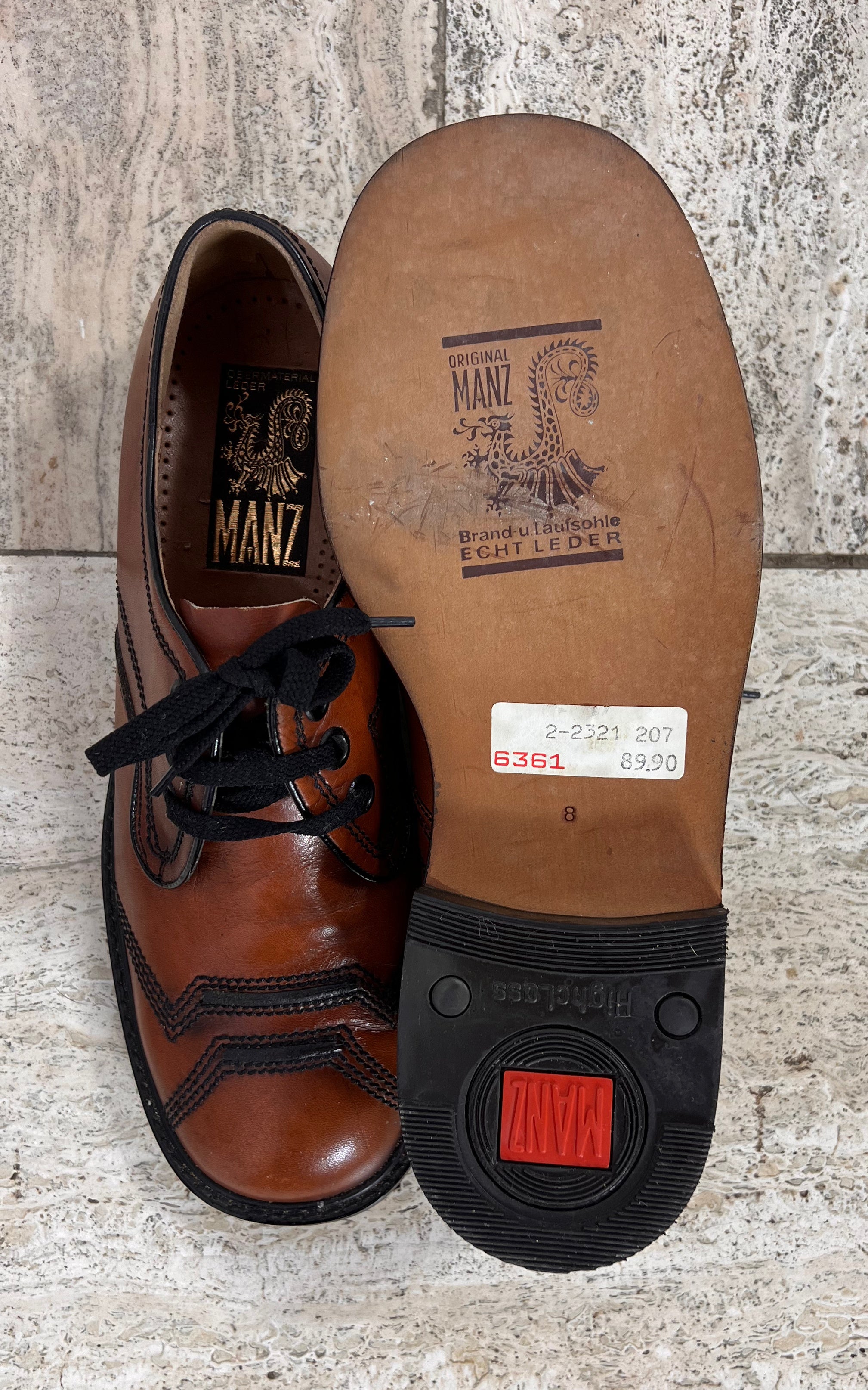 Vintage 70s Manz MENS Lace Up Shoes 42