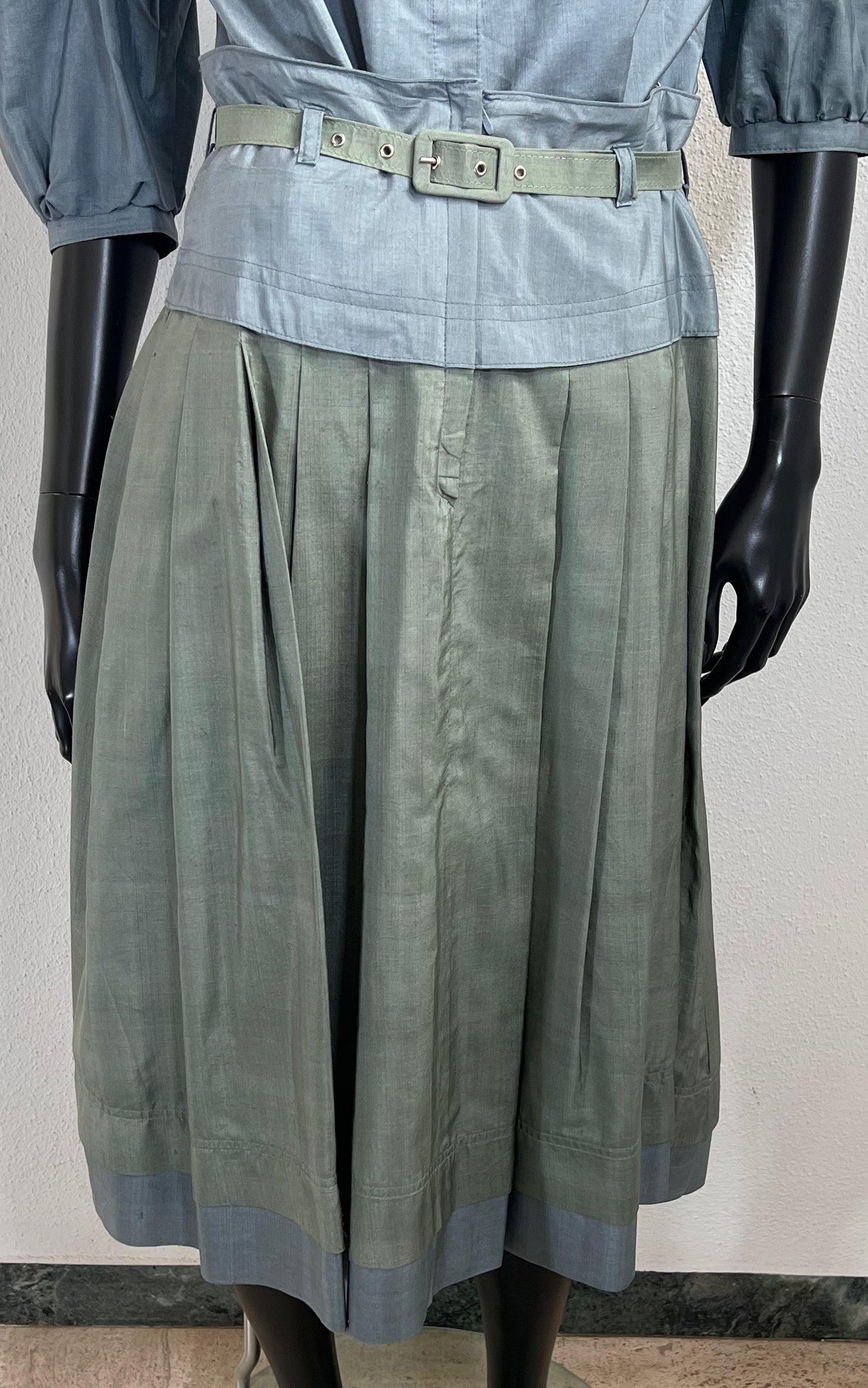 Vintage 80s Silk Costume