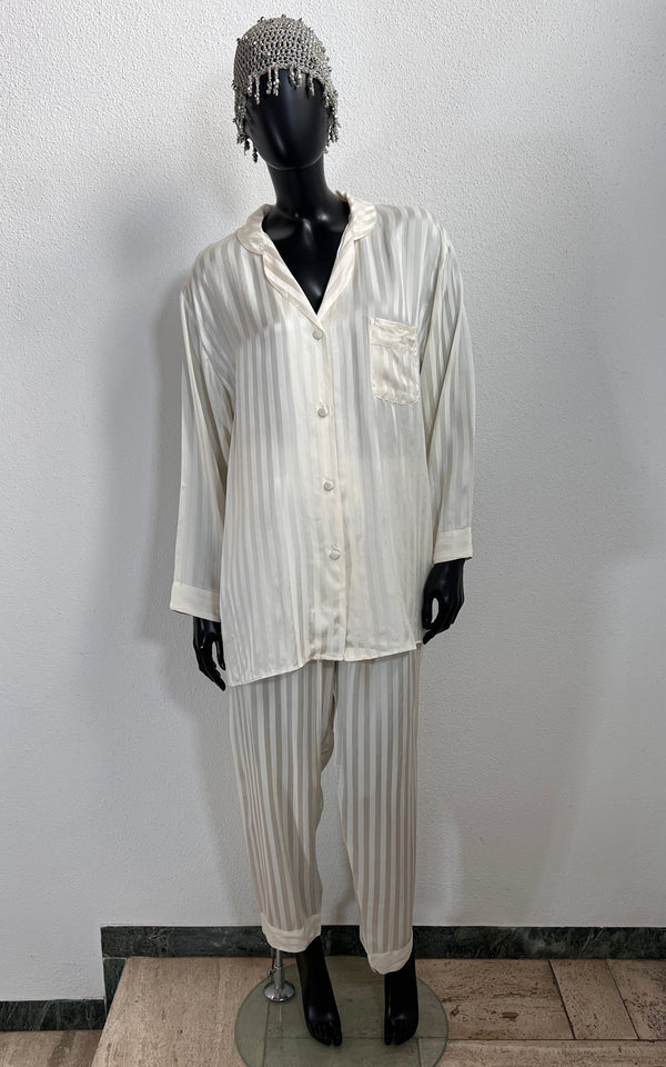 Vintage Fashion Affairs Silk Pyjama