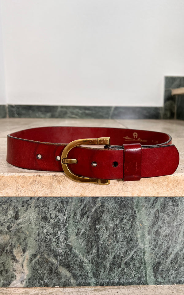 Vintage Etienne Aigner Belt