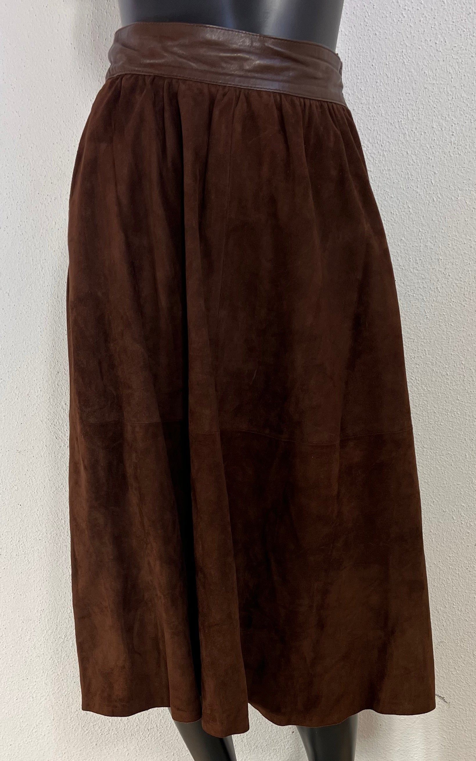 Vintage 1980s Brown Suede Leather Two-Piece Skirt Suit – Creation Bernard