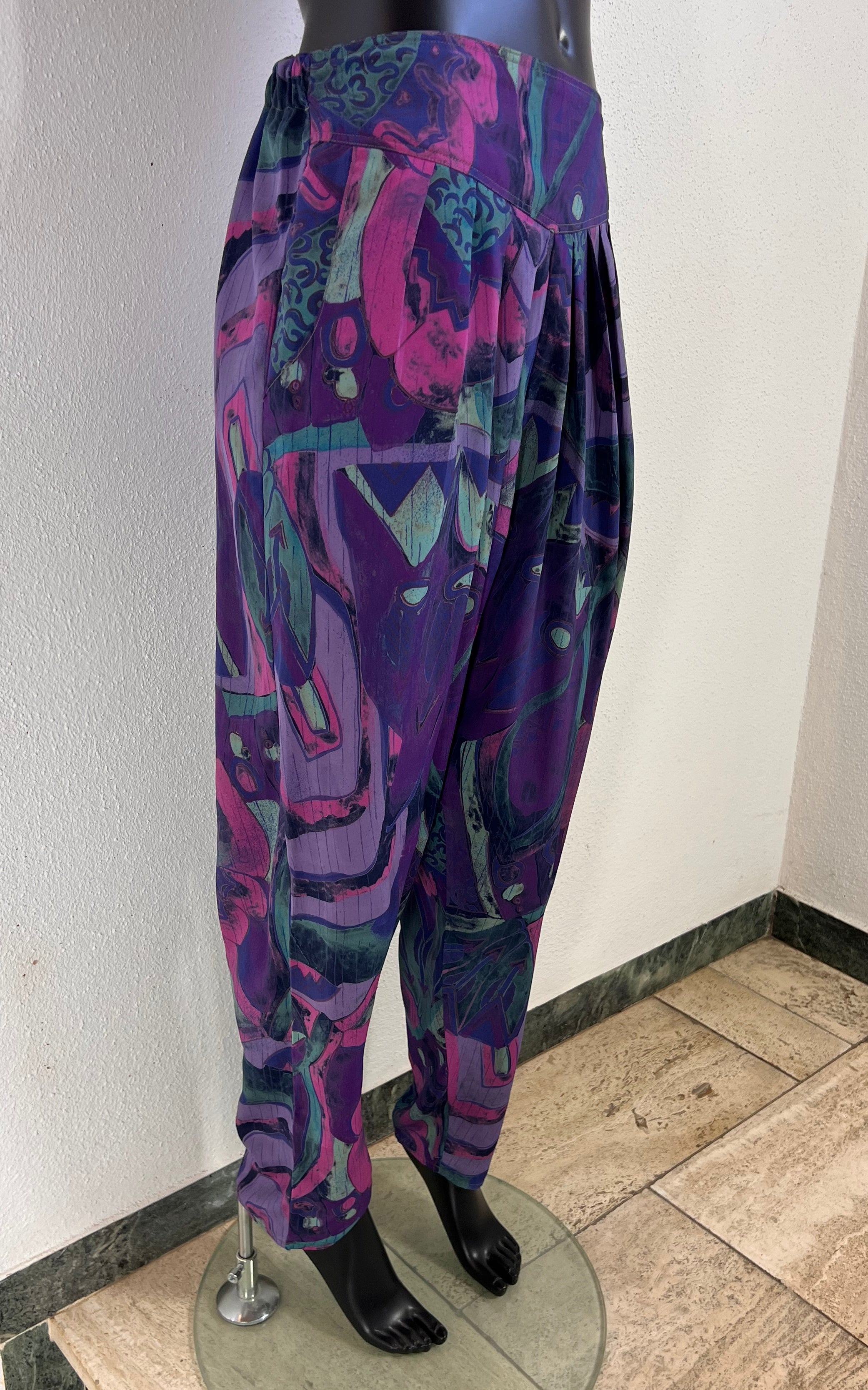 Vintage 90s Abstract Print Tapered Trousers