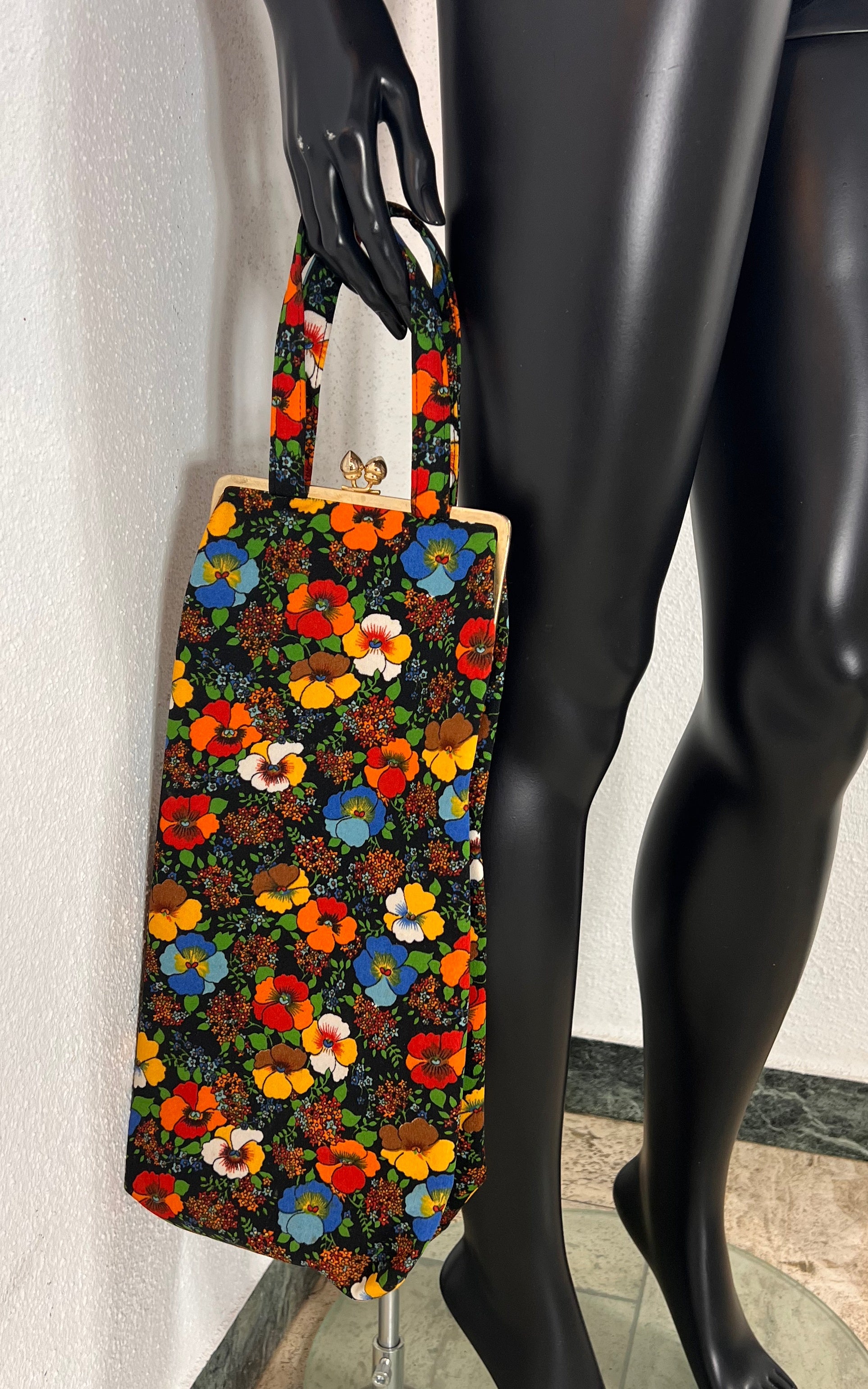 Vintage 70s Flower Bag