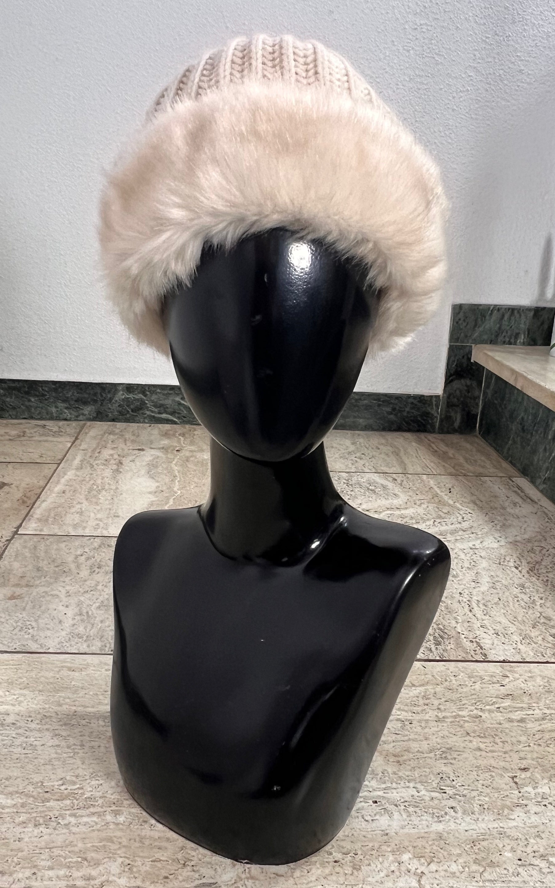 Vintage C&A Cream Wool Blend Faux Fur Hat