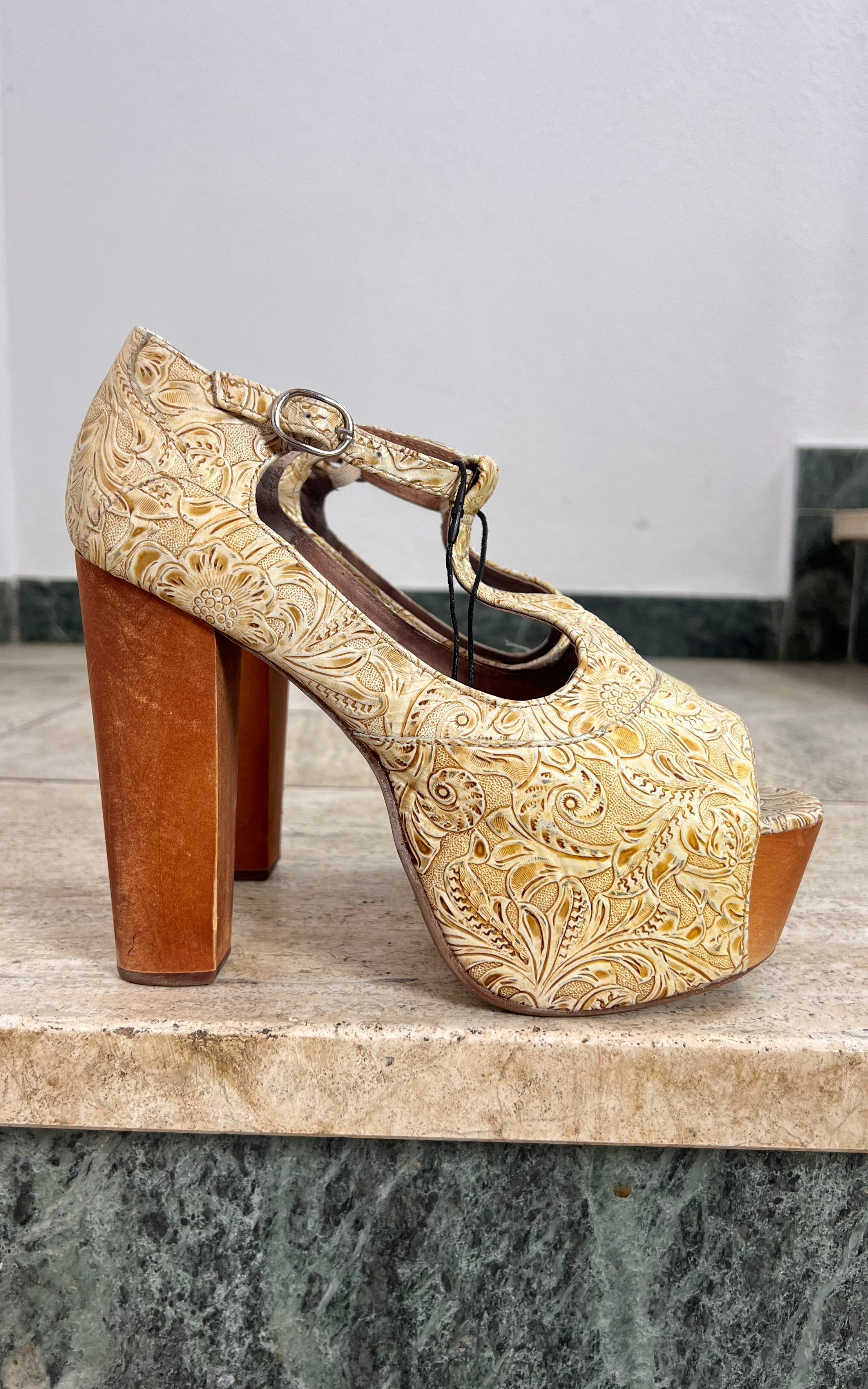 Jeffrey Campbell Embossed Platform T-Strap Heels 37