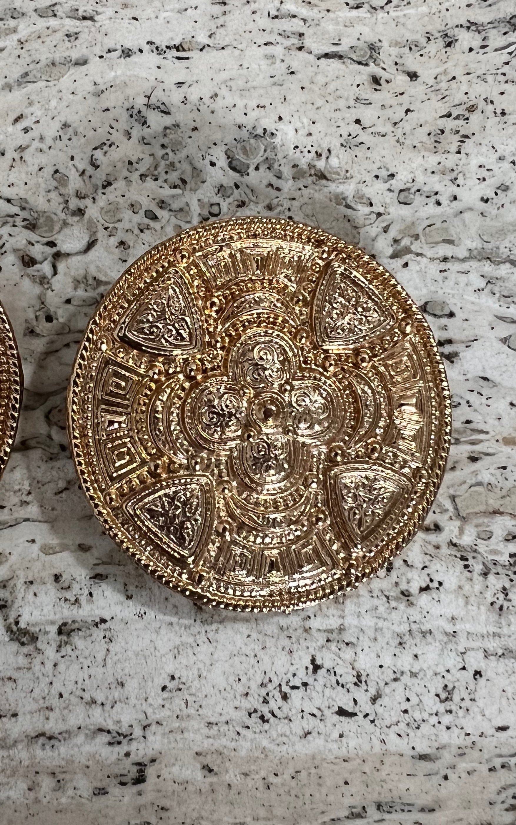 Vintage Big 90s Clip Ons